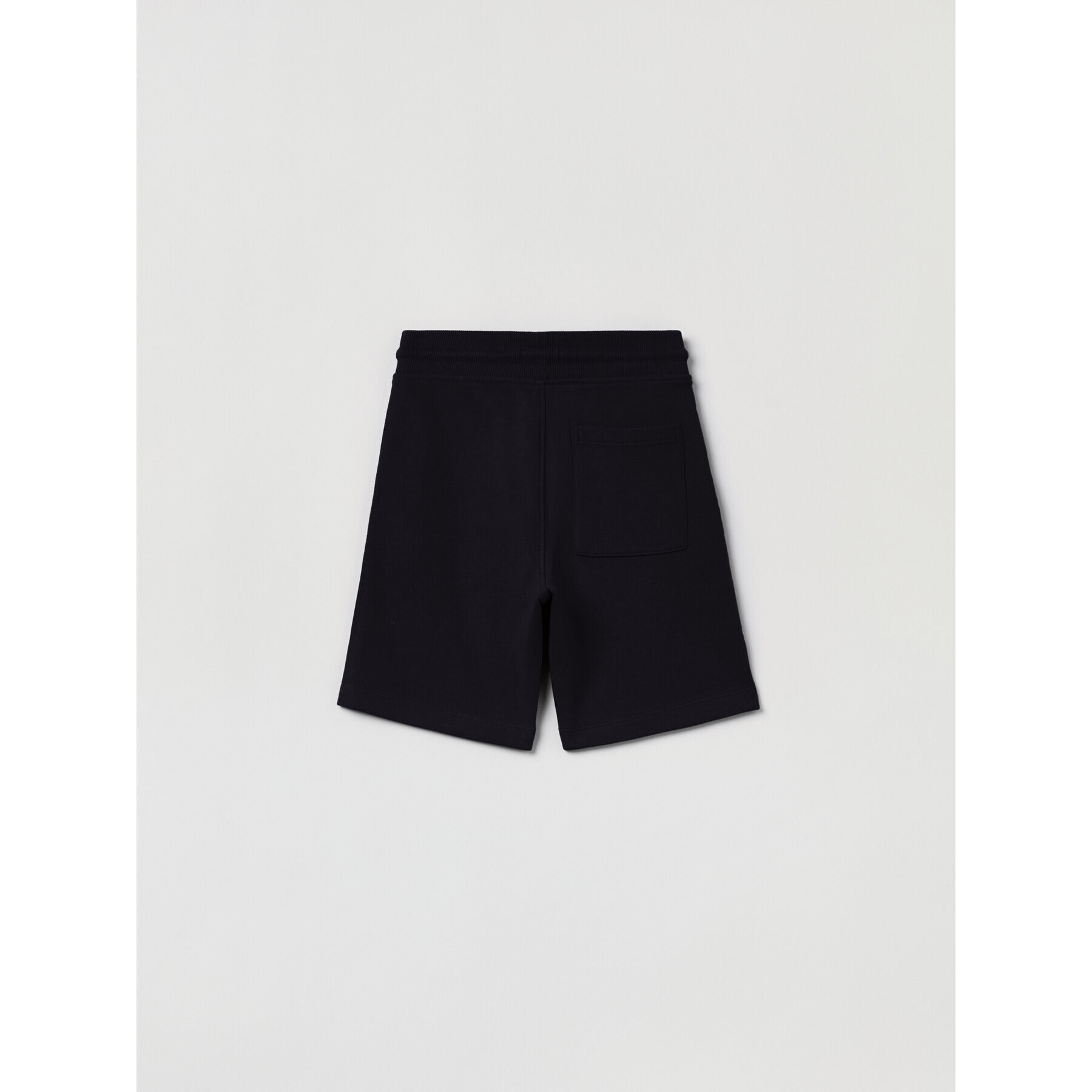 OVS Шорти от плат 1762841 Черен Regular Fit - Pepit.bg