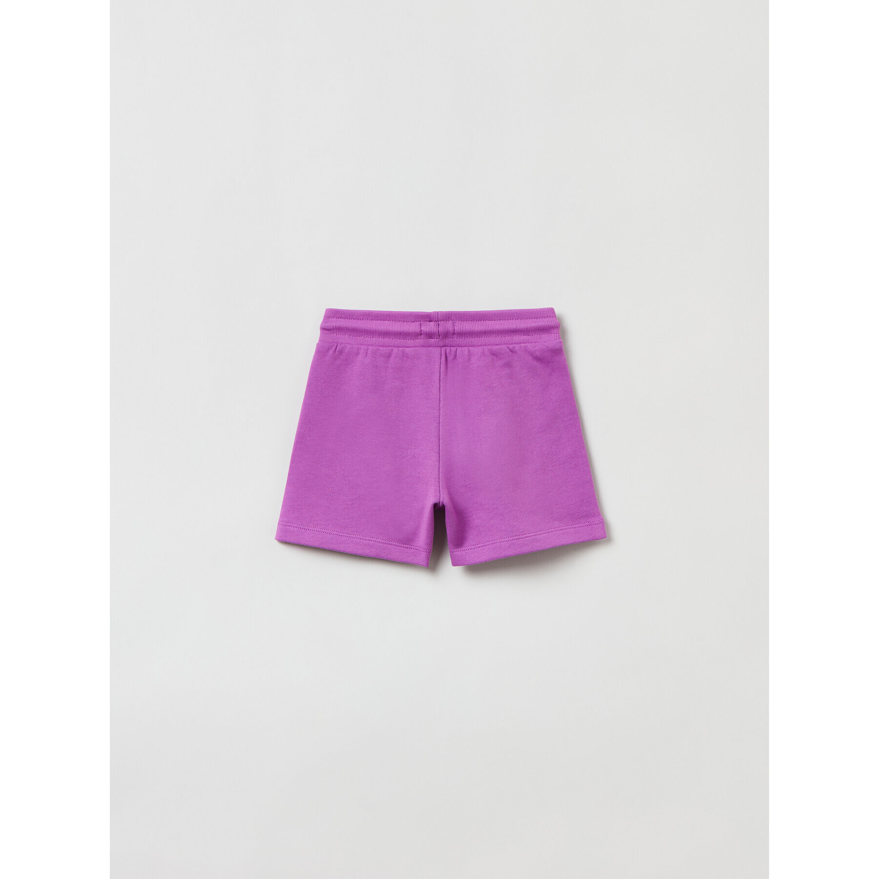 OVS Шорти от плат 1764251 Виолетов Regular Fit - Pepit.bg
