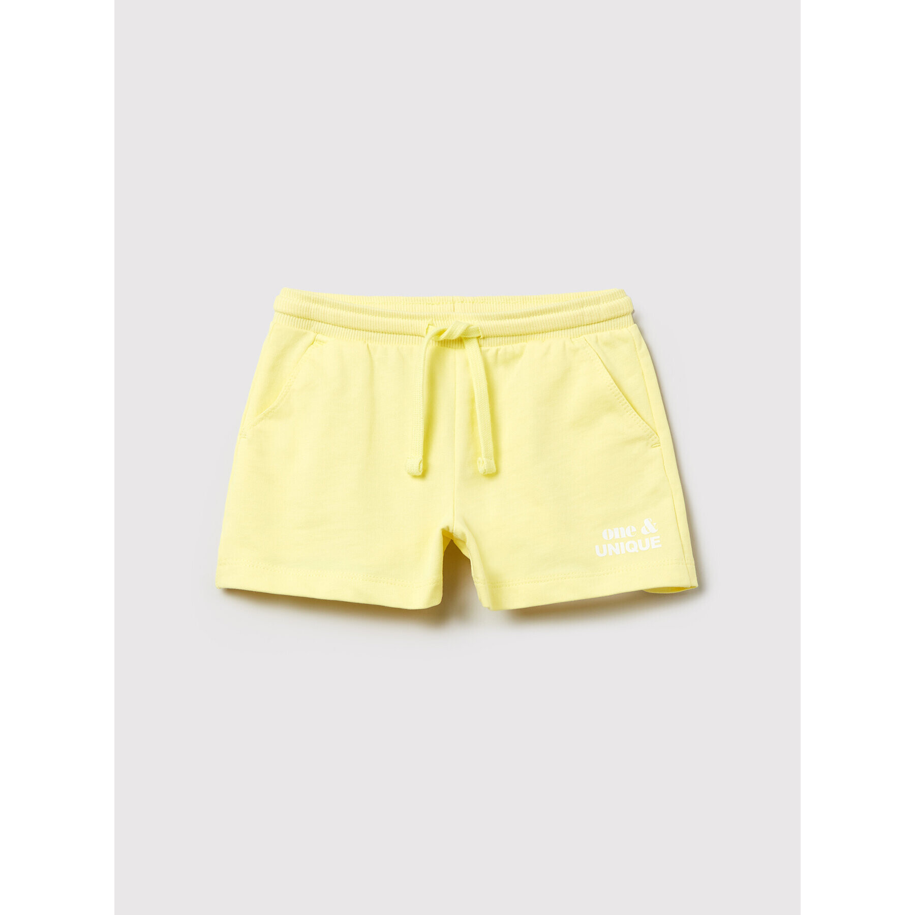 OVS Спортни шорти 1494858 Жълт Regular Fit - Pepit.bg