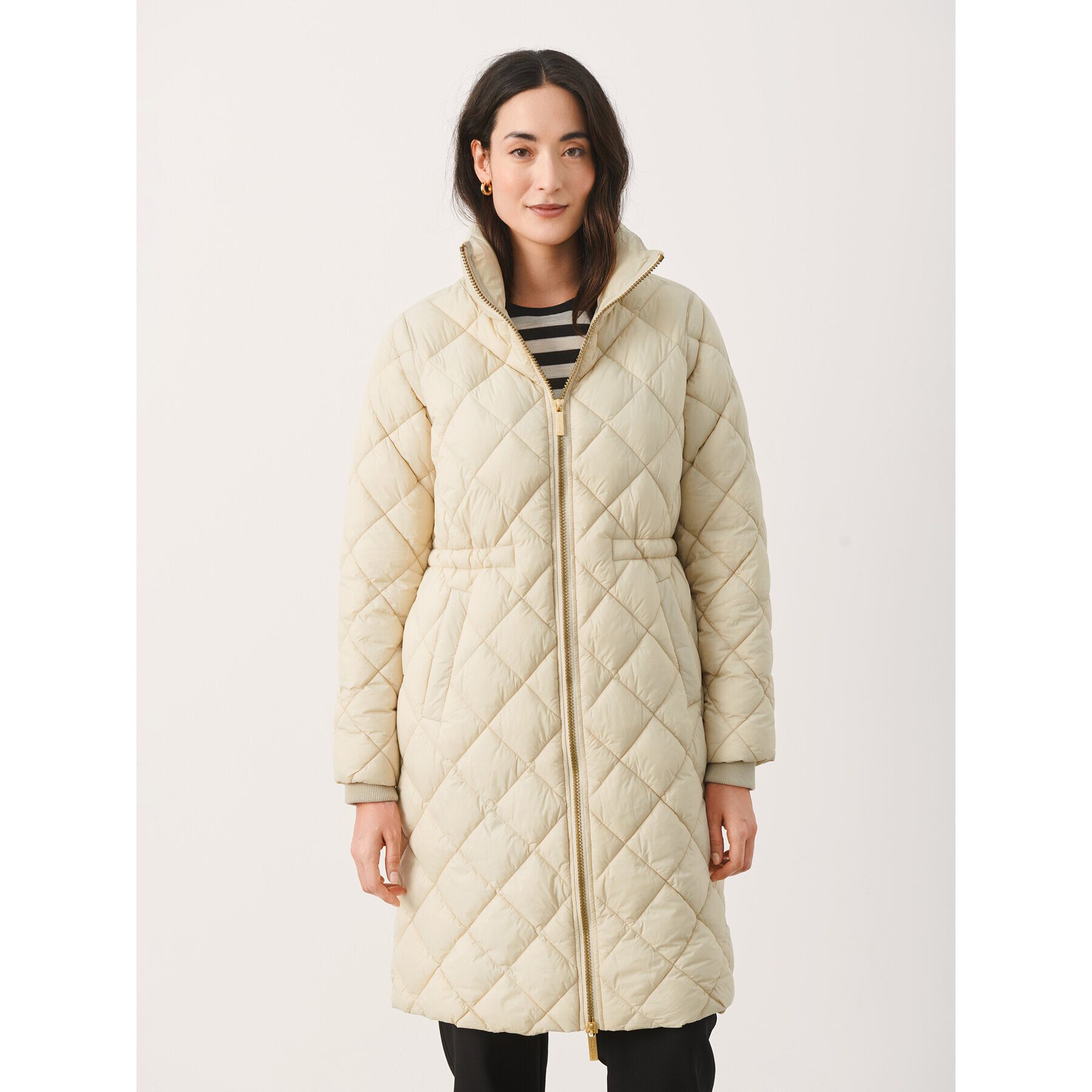Part Two Преходно яке Chea 30307800 Бежов Regular Fit - Pepit.bg