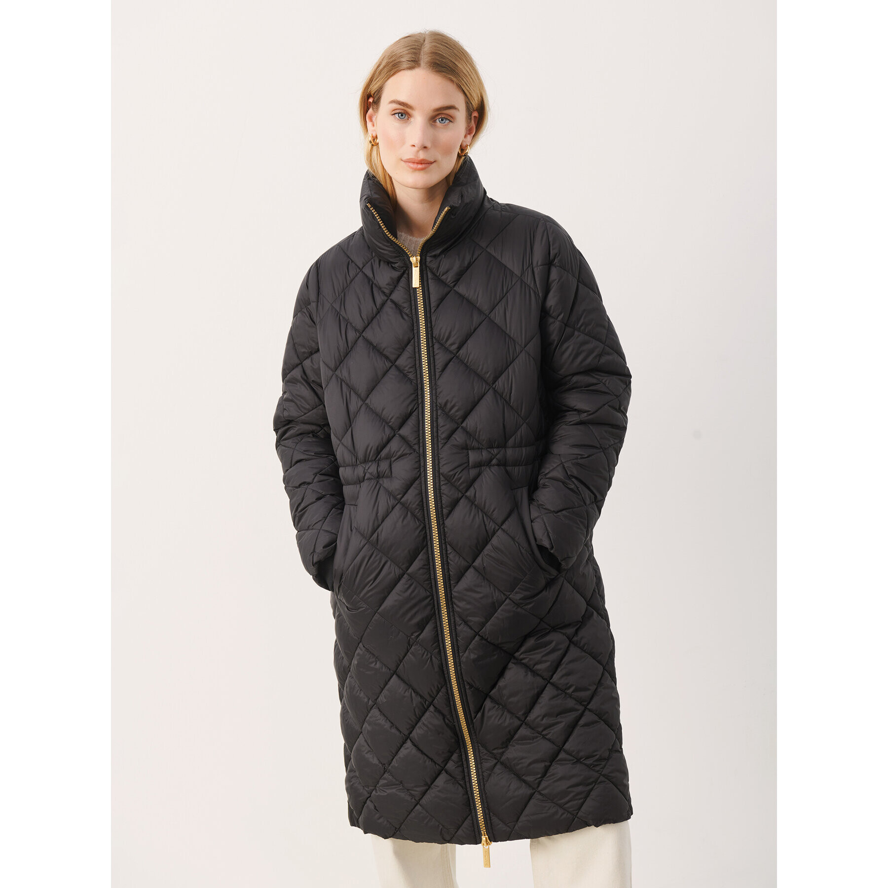 Part Two Преходно яке Chea 30307800 Черен Regular Fit - Pepit.bg