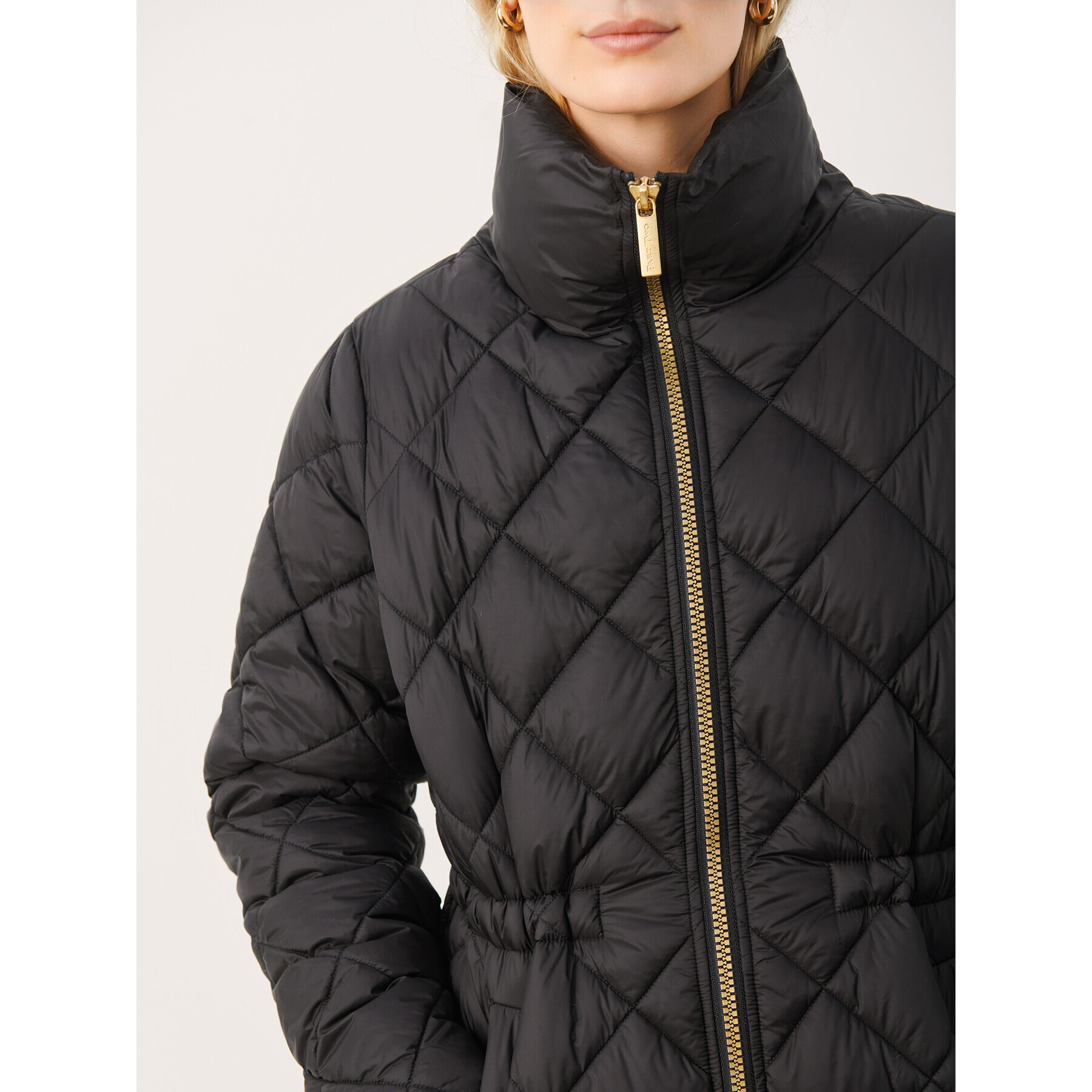 Part Two Преходно яке Chea 30307800 Черен Regular Fit - Pepit.bg