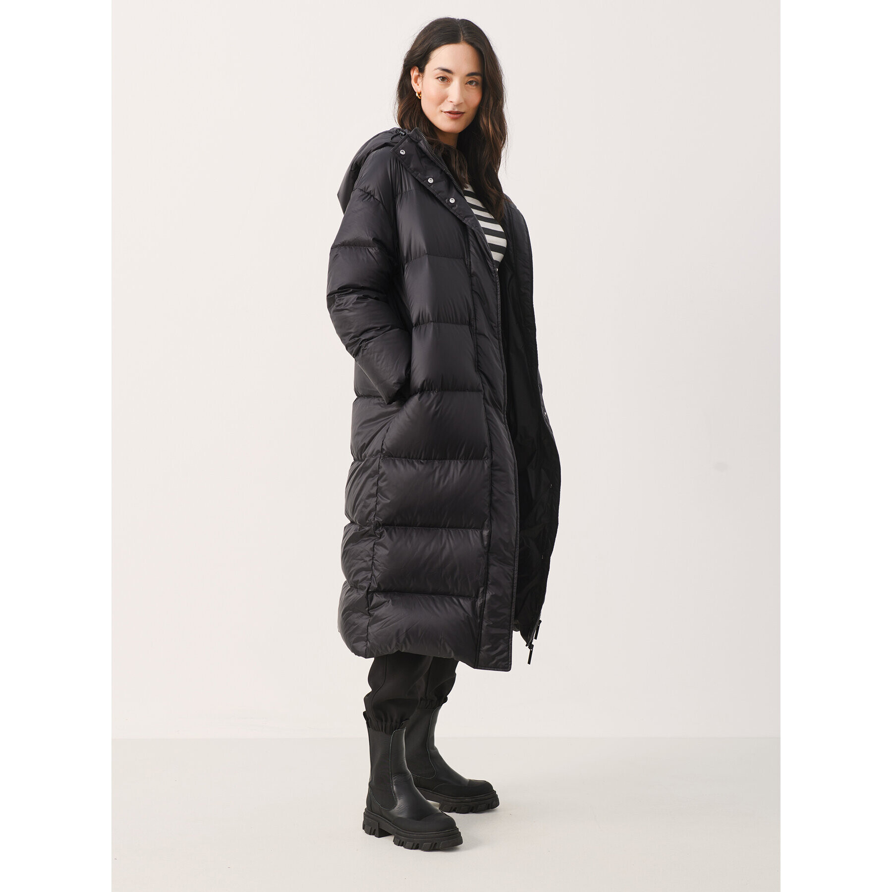 Part Two Преходно палто Caitlin 30307766 Черен Regular Fit - Pepit.bg