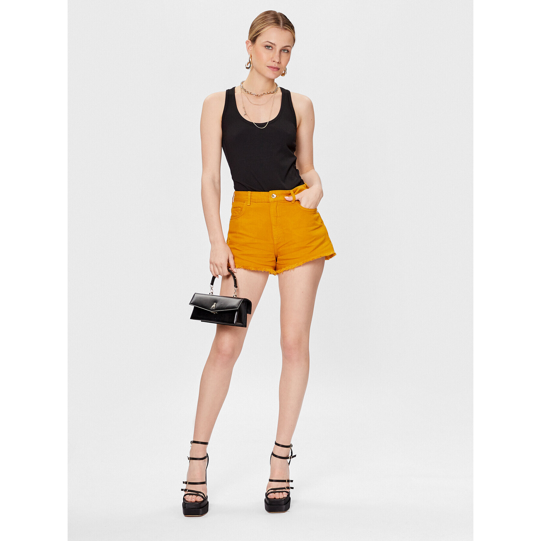 Patrizia Pepe Дънкови шорти 2P1538/D045-B759 Кафяв Relaxed Fit - Pepit.bg