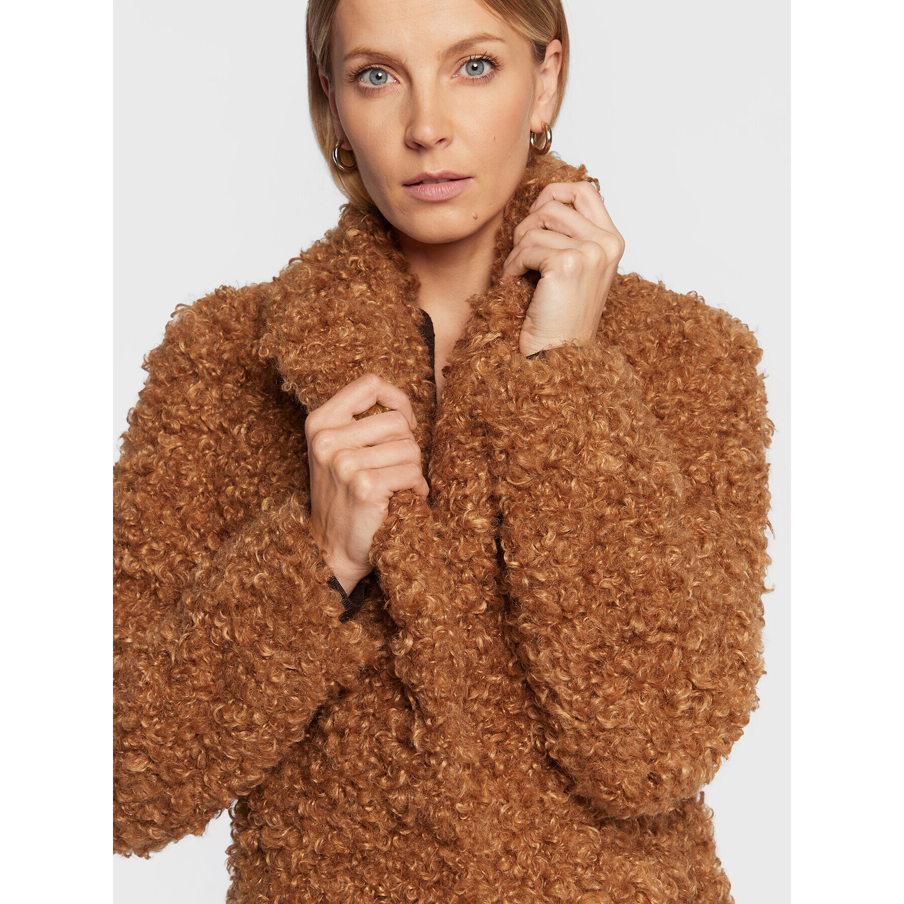 Patrizia Pepe Кожух 2O0021-E009/B746 Кафяв Regular Fit - Pepit.bg