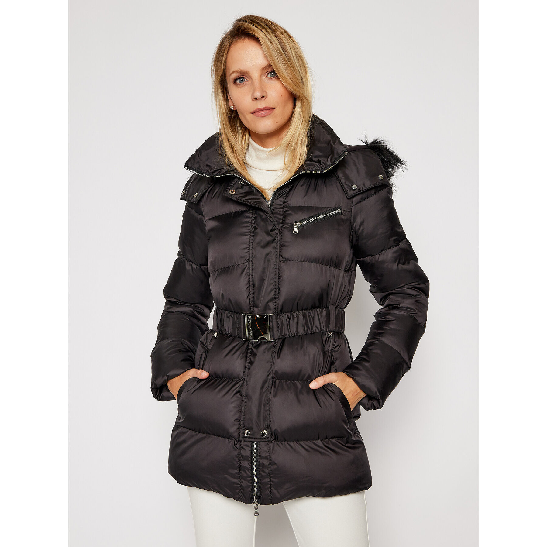 Patrizia Pepe Пухено яке 2S1323/A8C9-K103 Черен Regular Fit - Pepit.bg