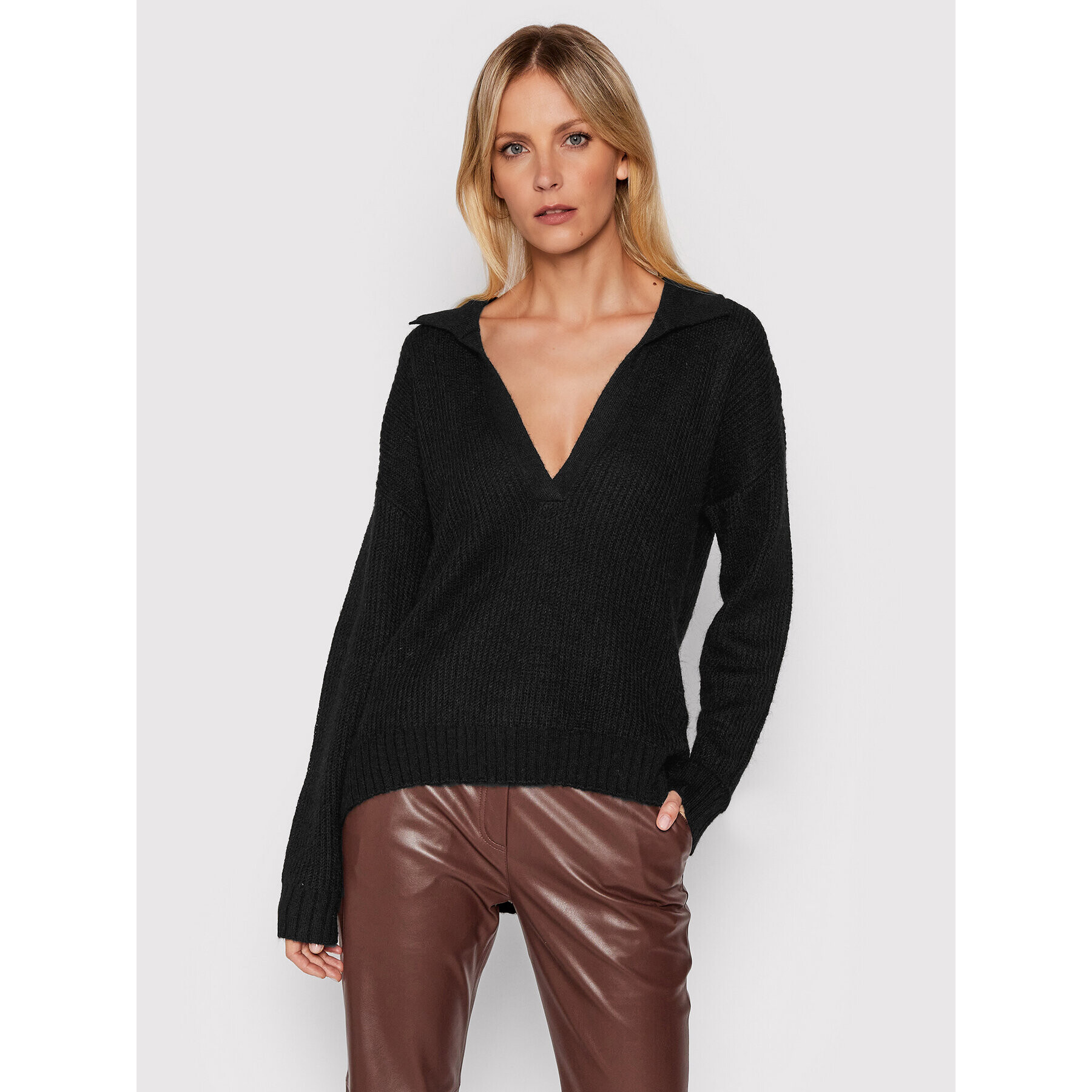 Patrizia Pepe Пуловер 2M4109/A9M7-K103 Черен Relaxed Fit - Pepit.bg