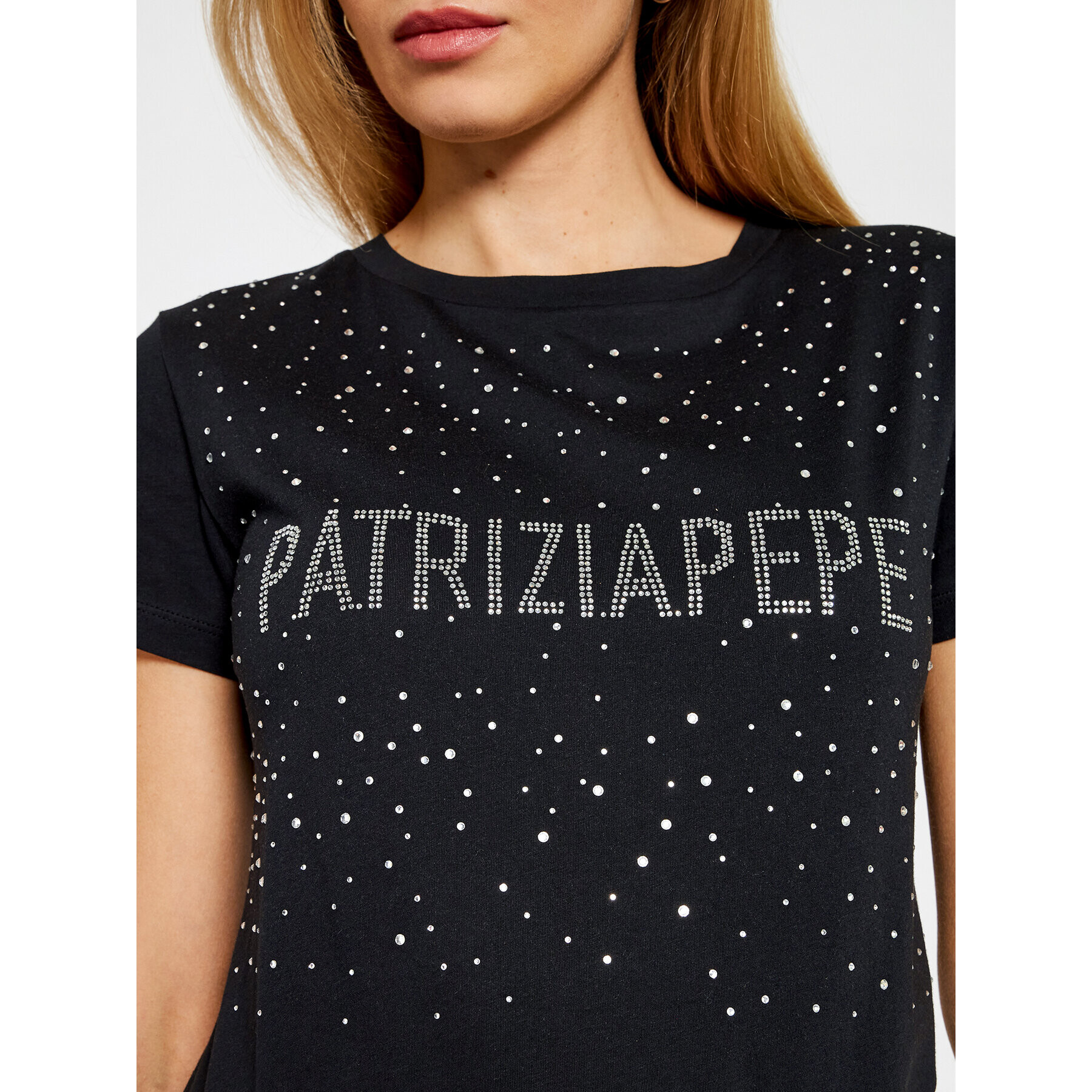 Patrizia Pepe Тишърт 8M1190/A4V5-K103 Черен Regular Fit - Pepit.bg