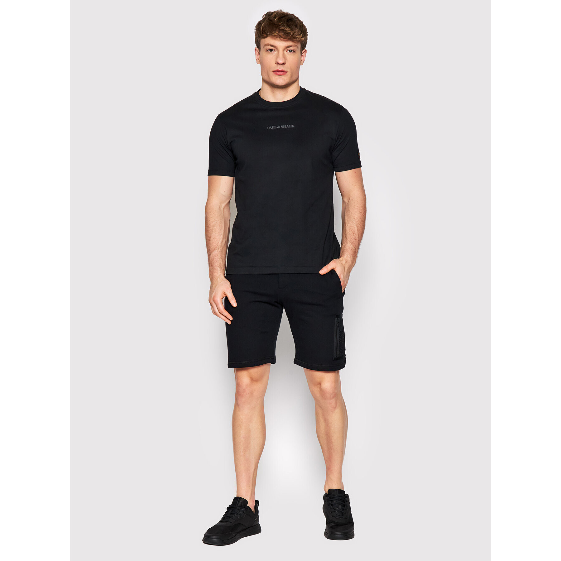Paul&Shark Спортни шорти 22411917 Черен Regular Fit - Pepit.bg