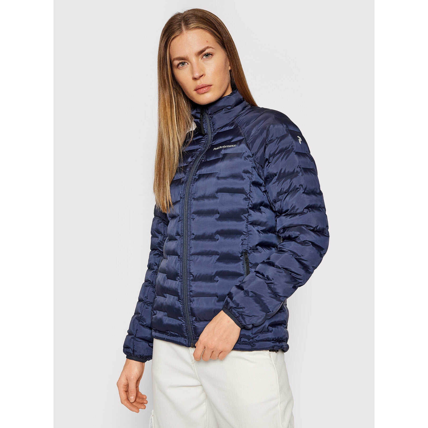 Peak Performance Пухено яке Argon G75122030 Тъмносин Slim Fit - Pepit.bg