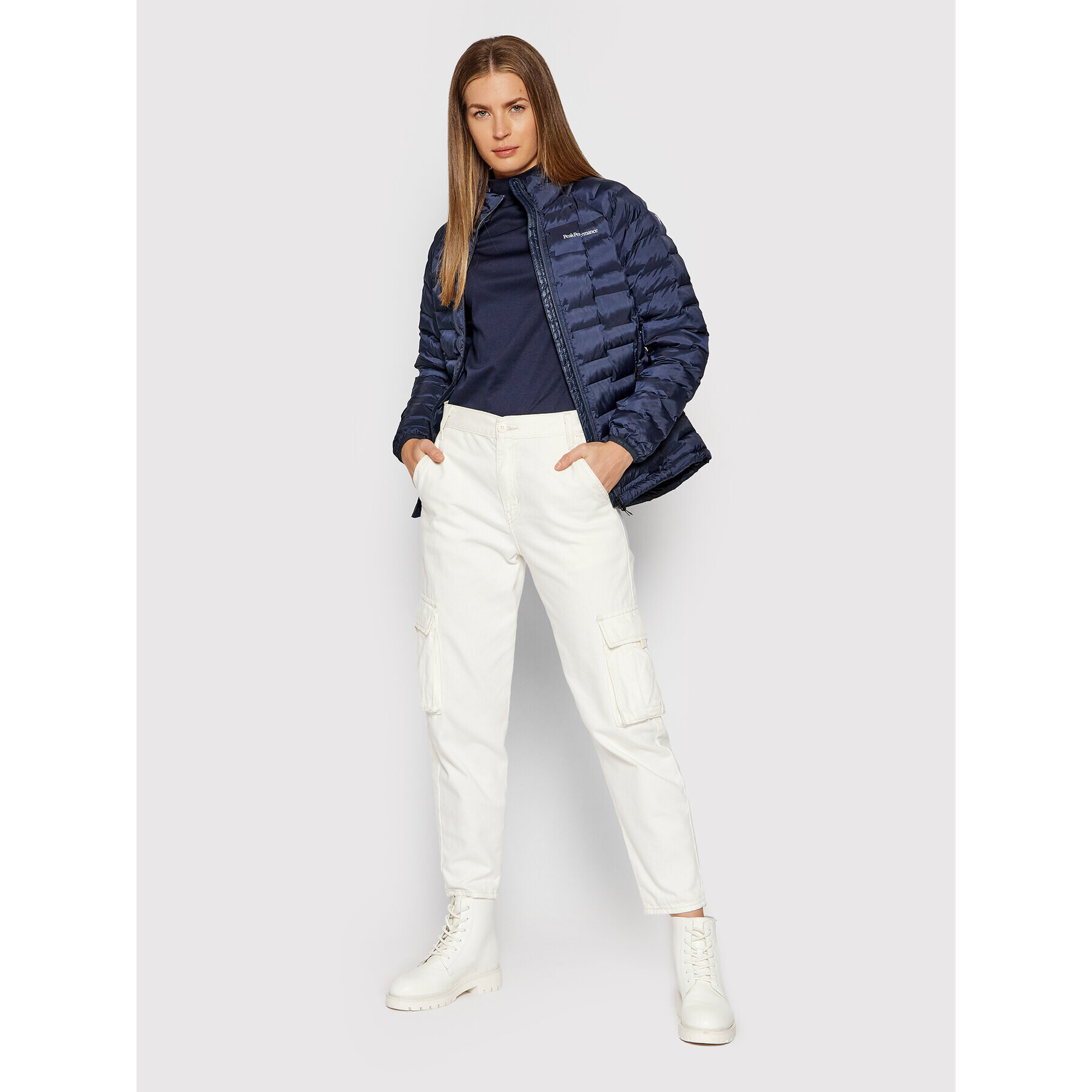 Peak Performance Пухено яке Argon G75122030 Тъмносин Slim Fit - Pepit.bg