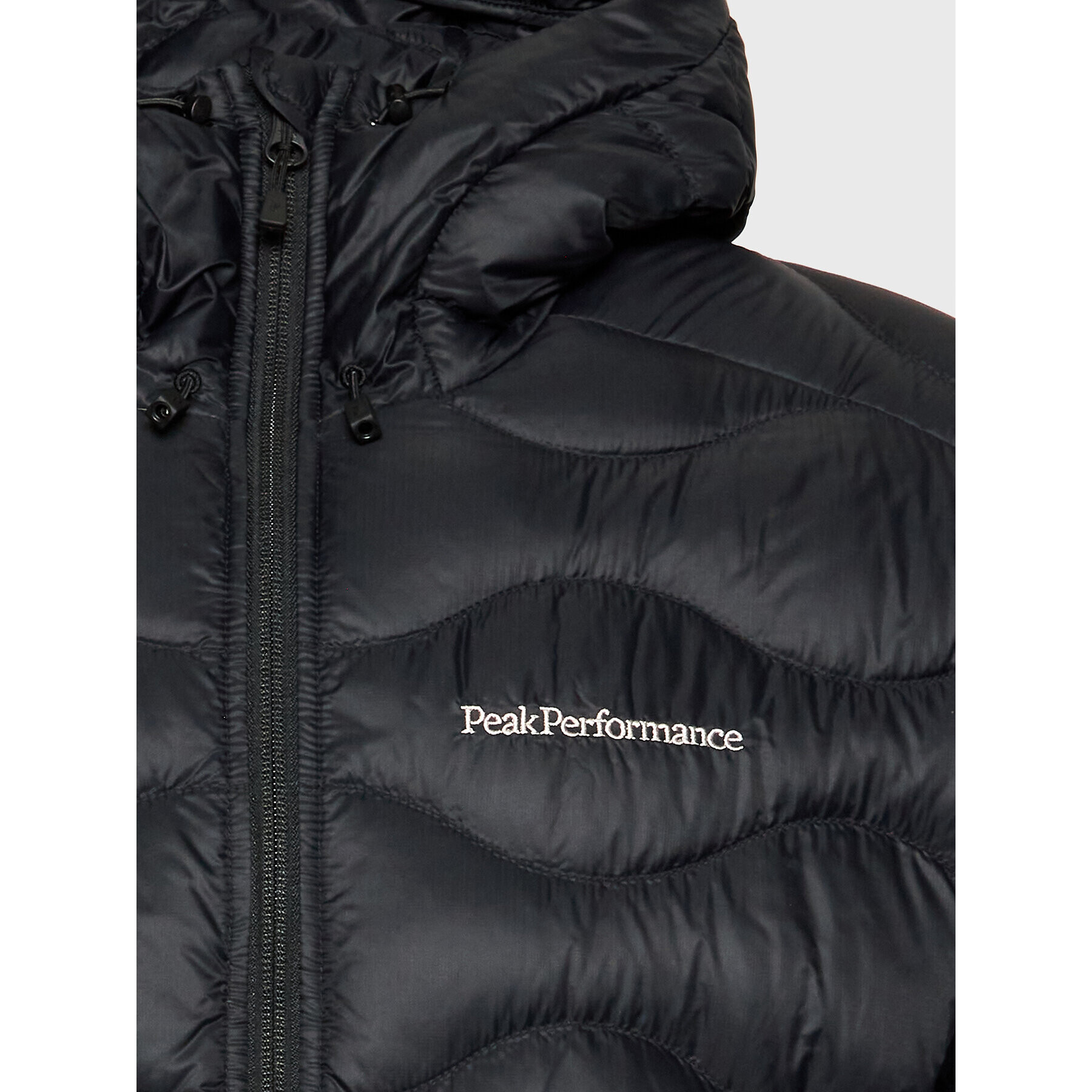 Peak Performance Пухено яке Helium G77849020 Черен Regular Fit - Pepit.bg