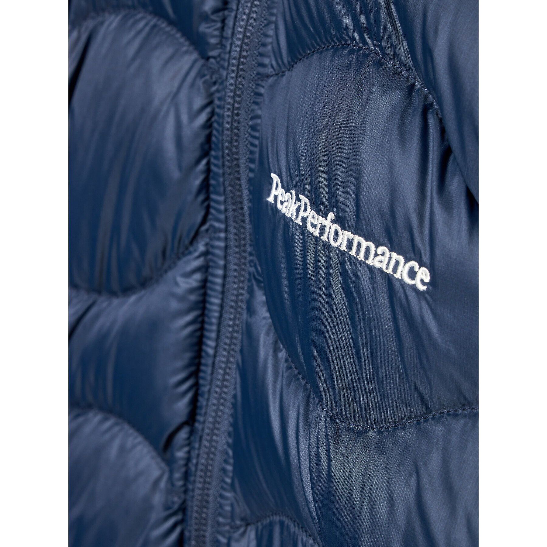 Peak Performance Пухено яке Helium G78356010 Тъмносин Regular Fit - Pepit.bg