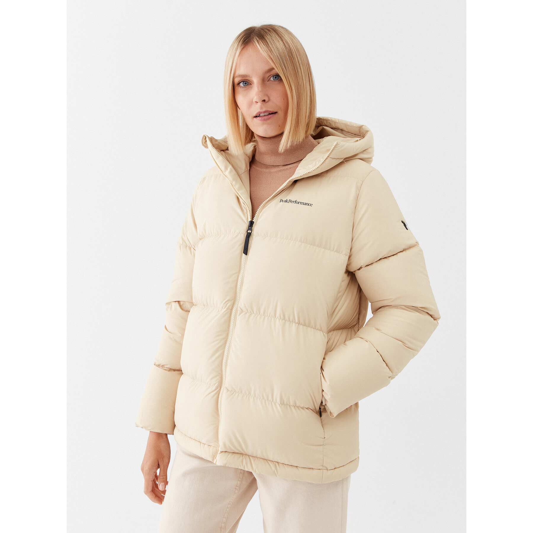 Peak Performance Пухено яке Rivel G77952050 Жълт Regular Fit - Pepit.bg