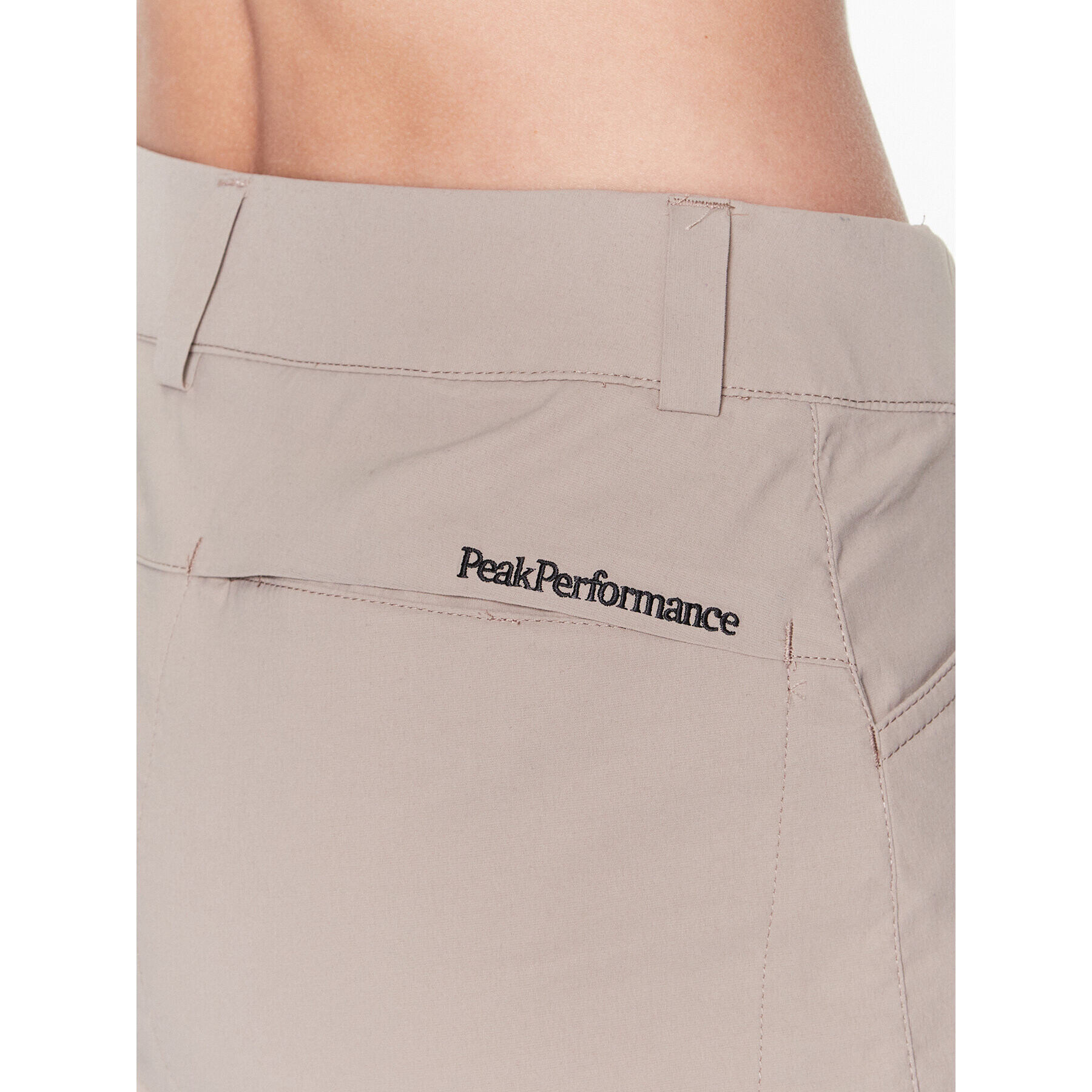 Peak Performance Спортни шорти Iconiq G79123030 Бежов Regular Fit - Pepit.bg