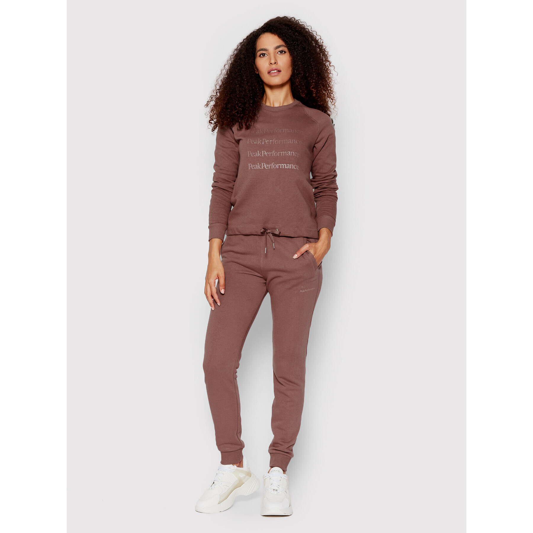 Peak Performance Суитшърт Ground Crew G77288090 Кафяв Regular Fit - Pepit.bg