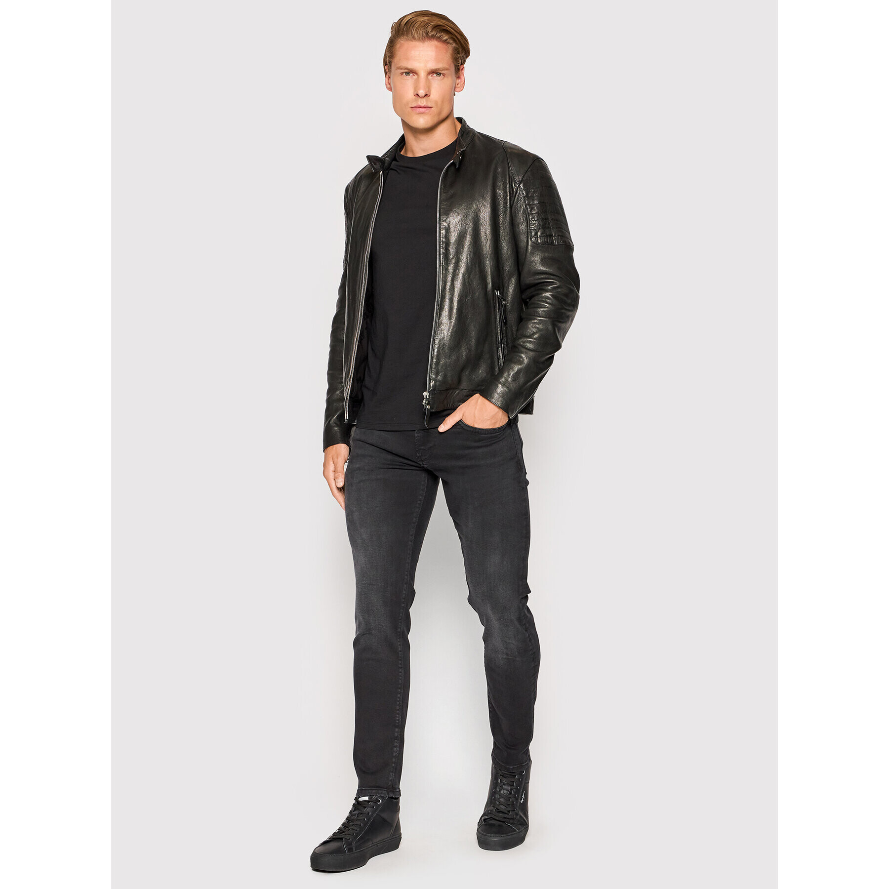 Pepe Jeans Дънки Hatch PM206322 Черен Slim Fit - Pepit.bg