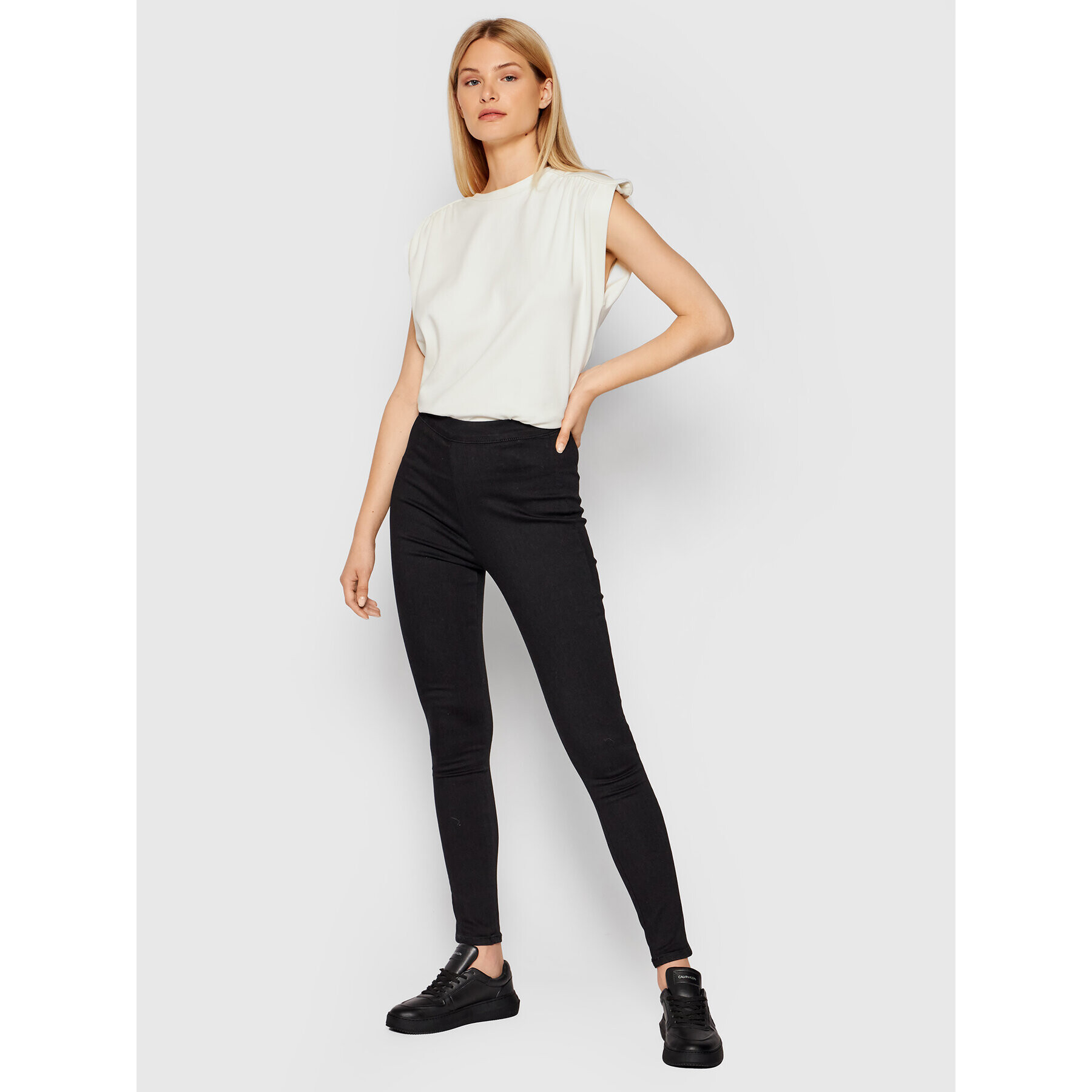 Pepe Jeans Дънки джегингс Kate PL204141 Черен Skinny Fit - Pepit.bg