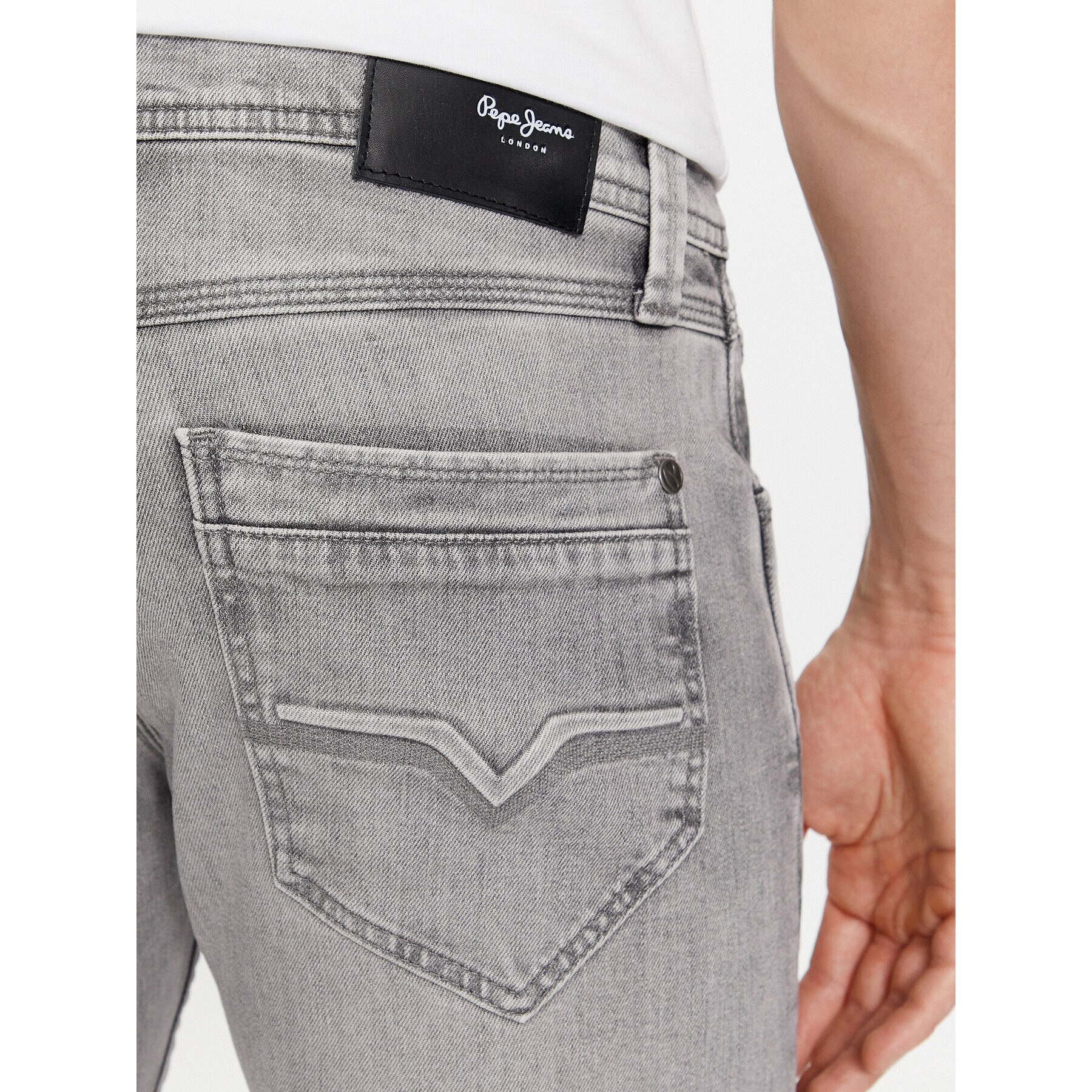 Pepe Jeans Дънки PM207391 Сив Tapered Fit - Pepit.bg