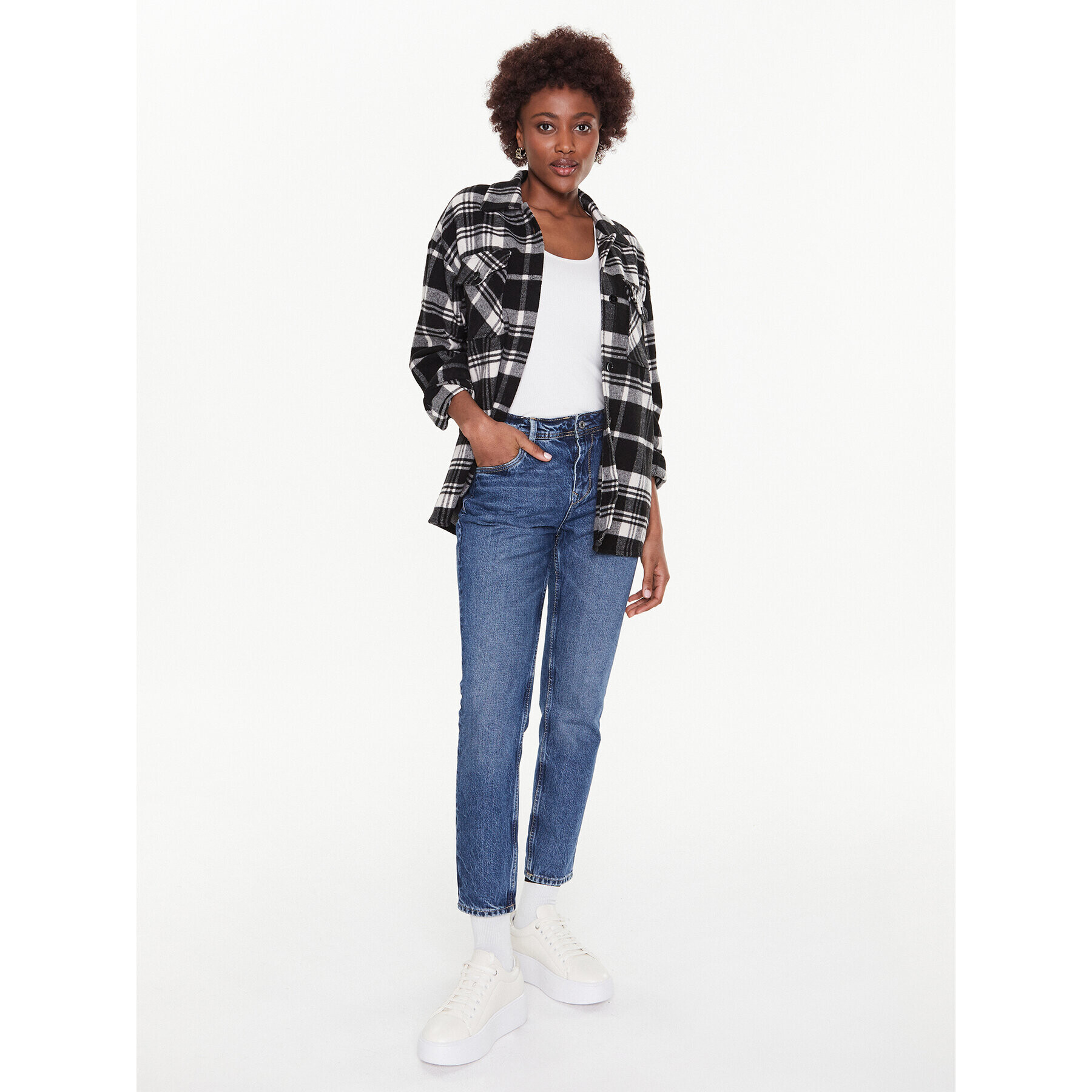 Pepe Jeans Дънки Violet PL204176 Тъмносин Mom Fit - Pepit.bg