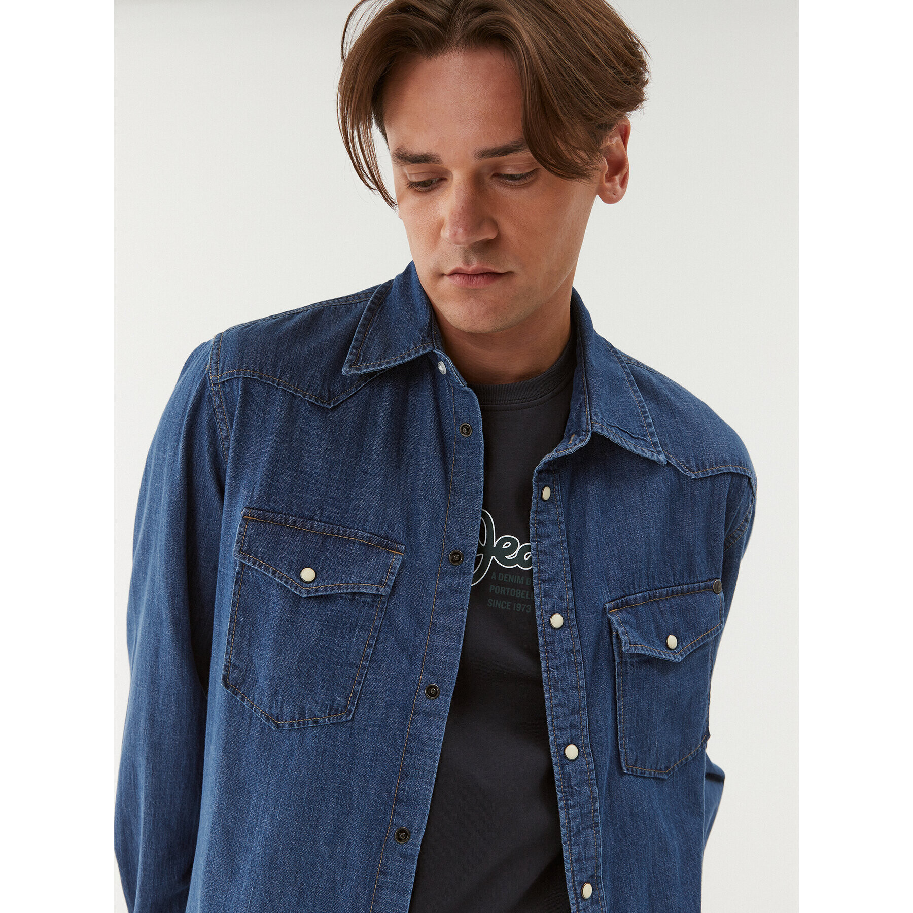 Pepe Jeans дънкова риза Carson PM307489 Син Regular Fit - Pepit.bg