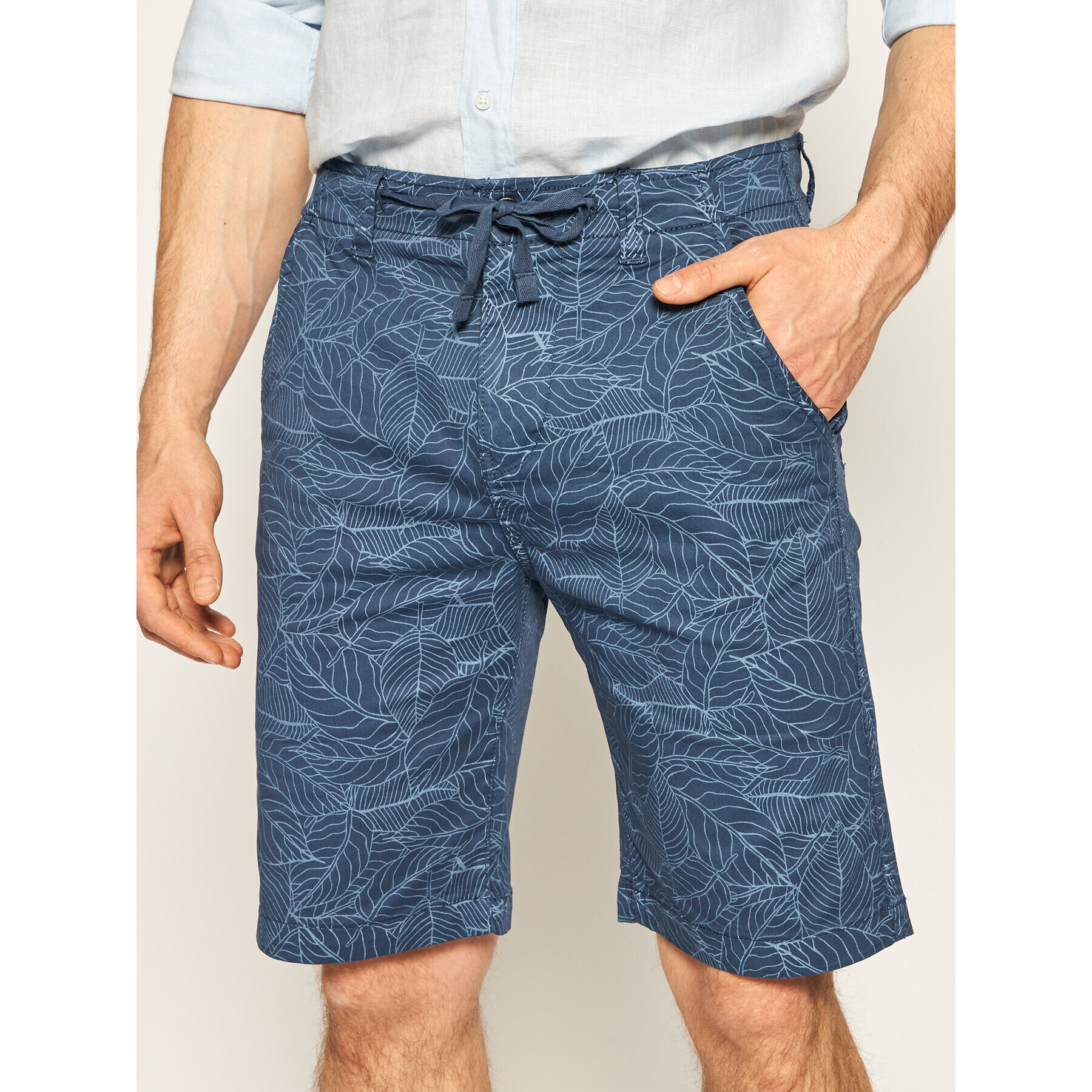 Pepe Jeans Дънкови шорти Clife Short Leaf PM800774 Тъмносин Regular Fit - Pepit.bg