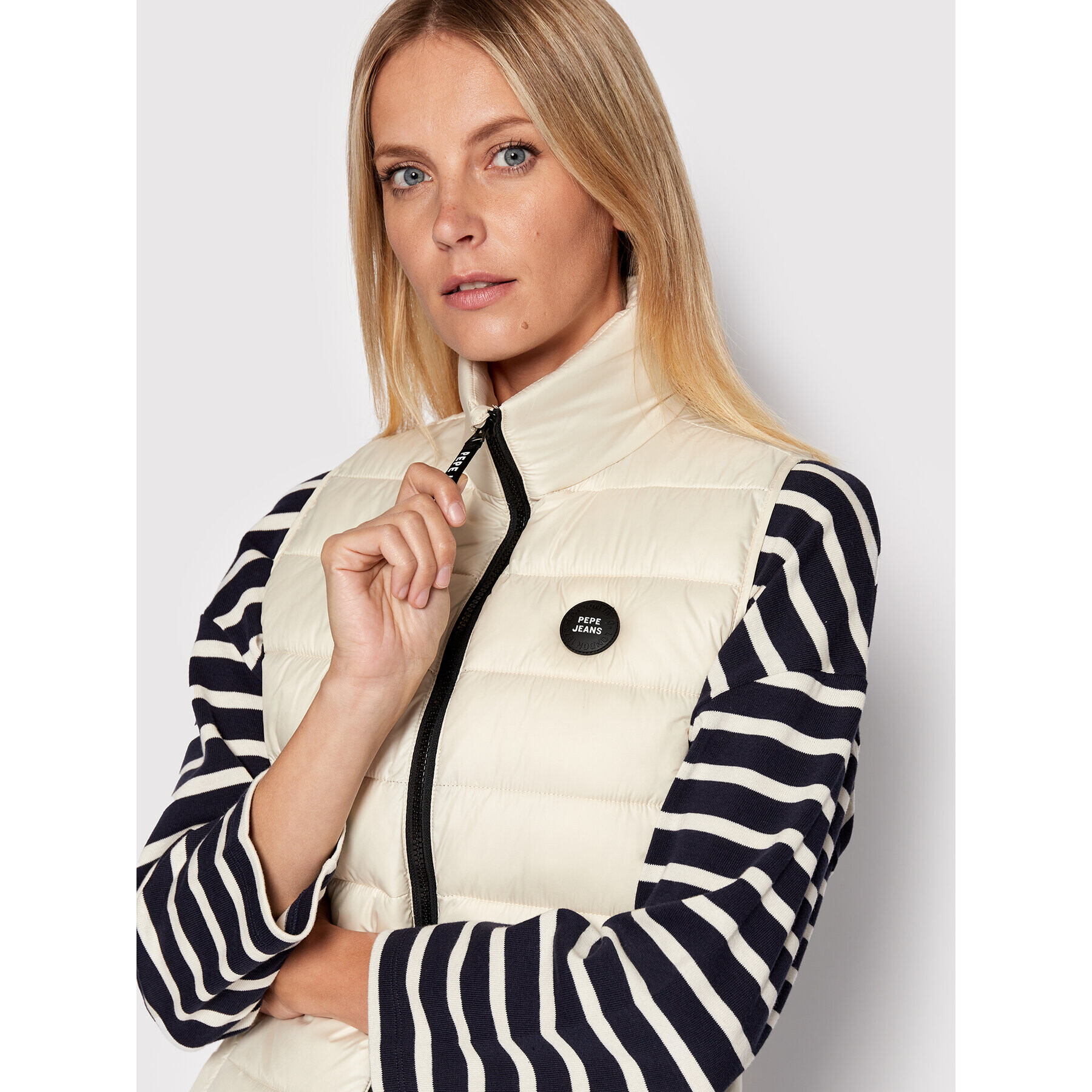 Pepe Jeans Елек Anna PL402093 Бежов Regular Fit - Pepit.bg