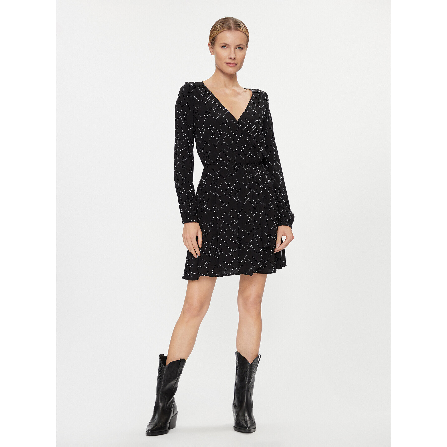 Pepe Jeans Ежедневна рокля Amber PL953442 Черен Regular Fit - Pepit.bg
