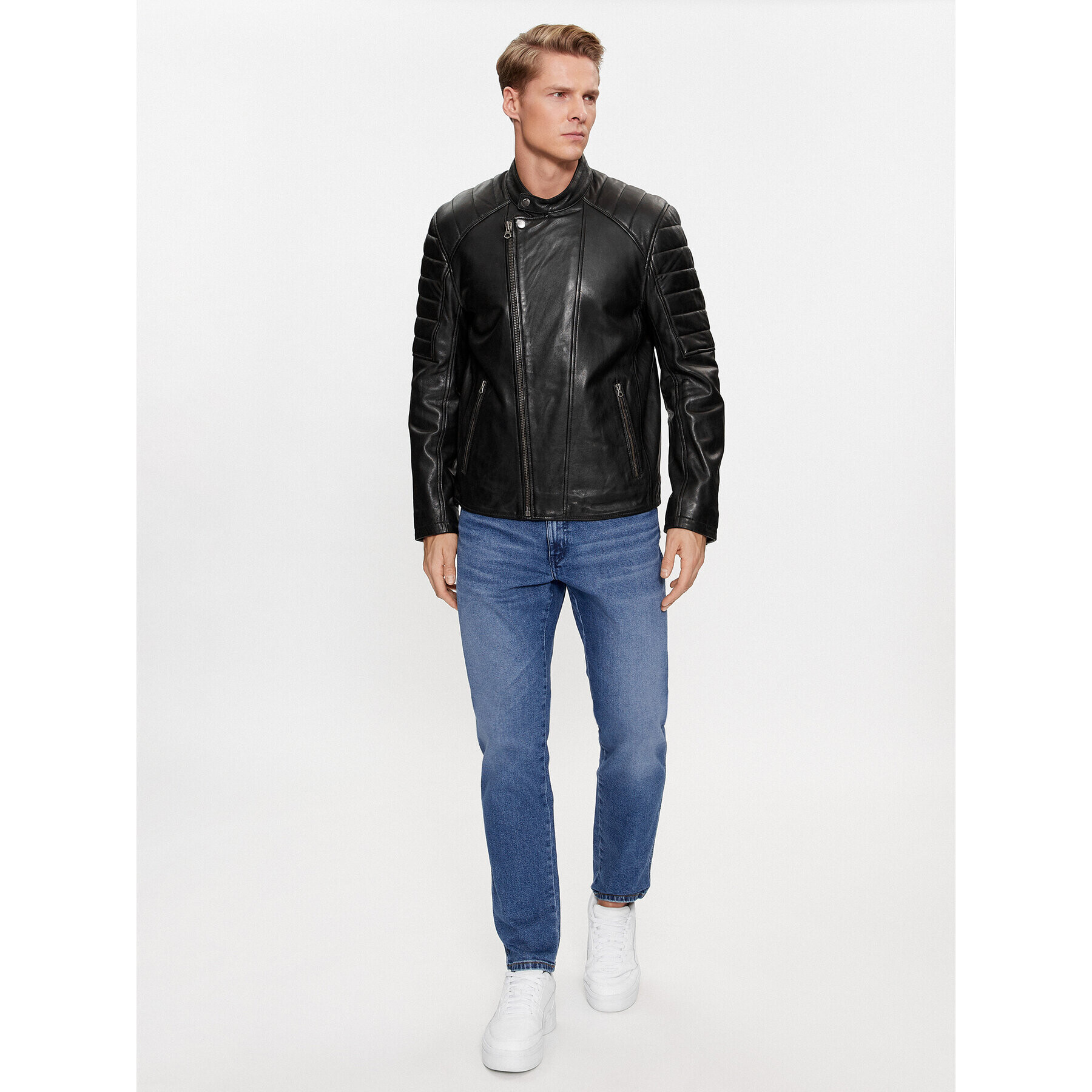 Pepe Jeans Кожено яке Brewster PM402847 Черен Regular Fit - Pepit.bg