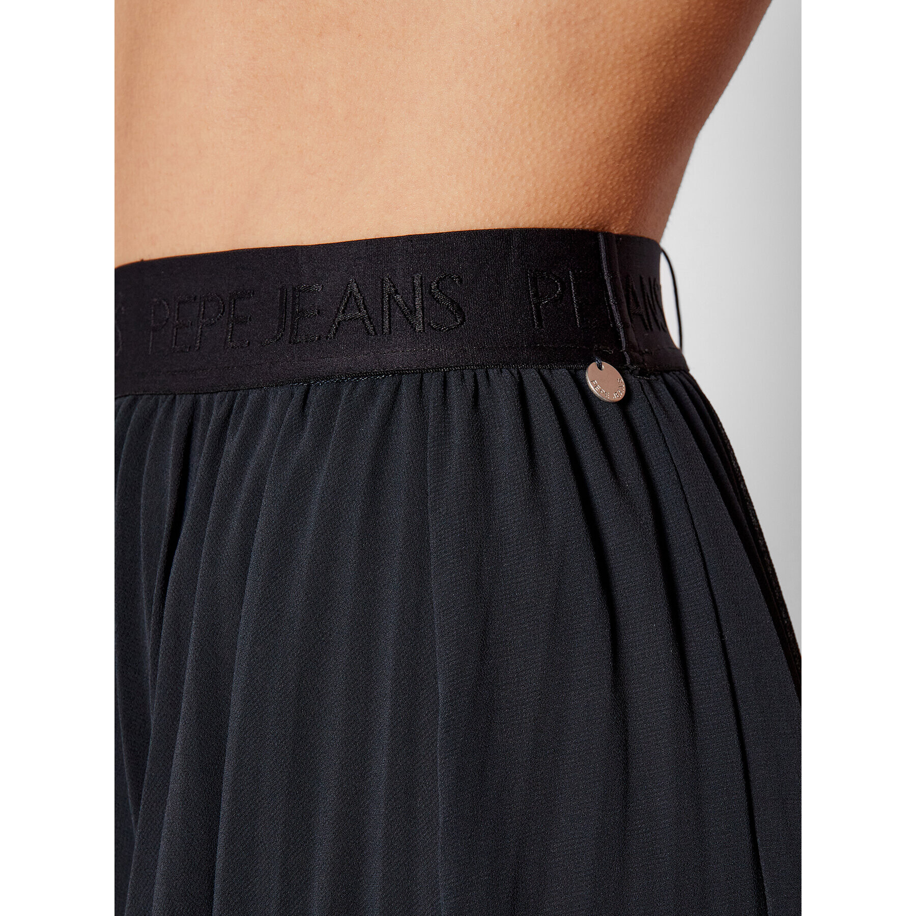 Pepe Jeans пола от тюл Rubi PL900942 Черен Regular Fit - Pepit.bg