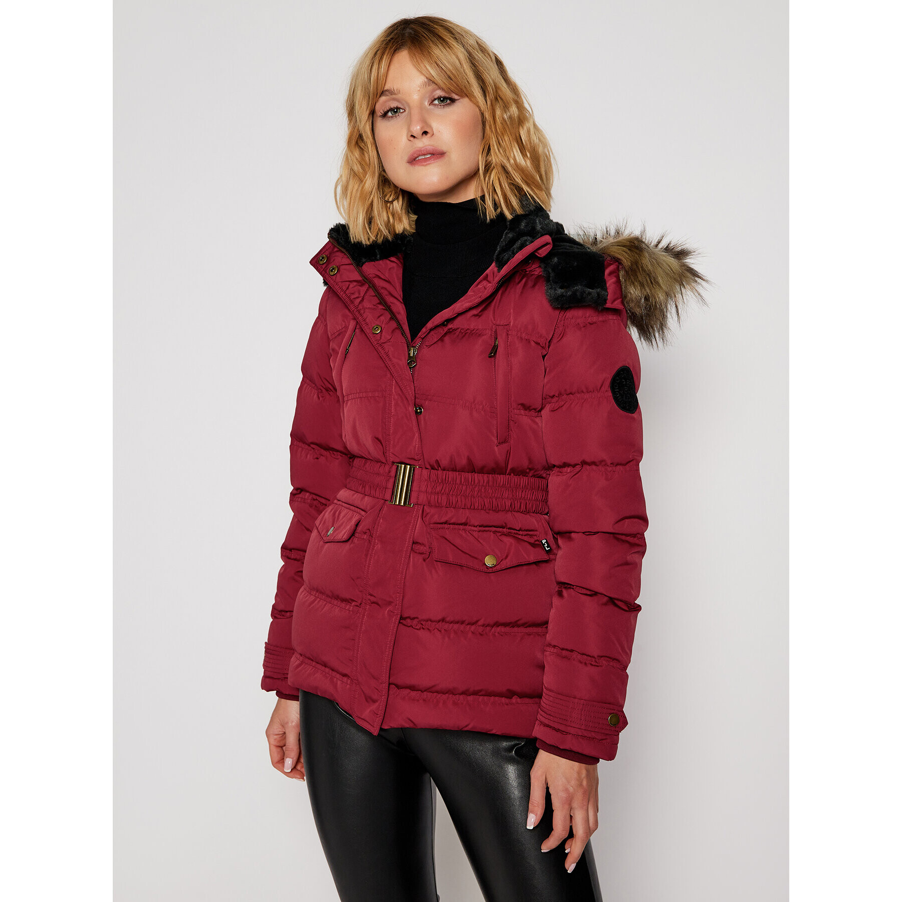 Pepe Jeans Пухено яке Almah PL401848 Червен Regular Fit - Pepit.bg