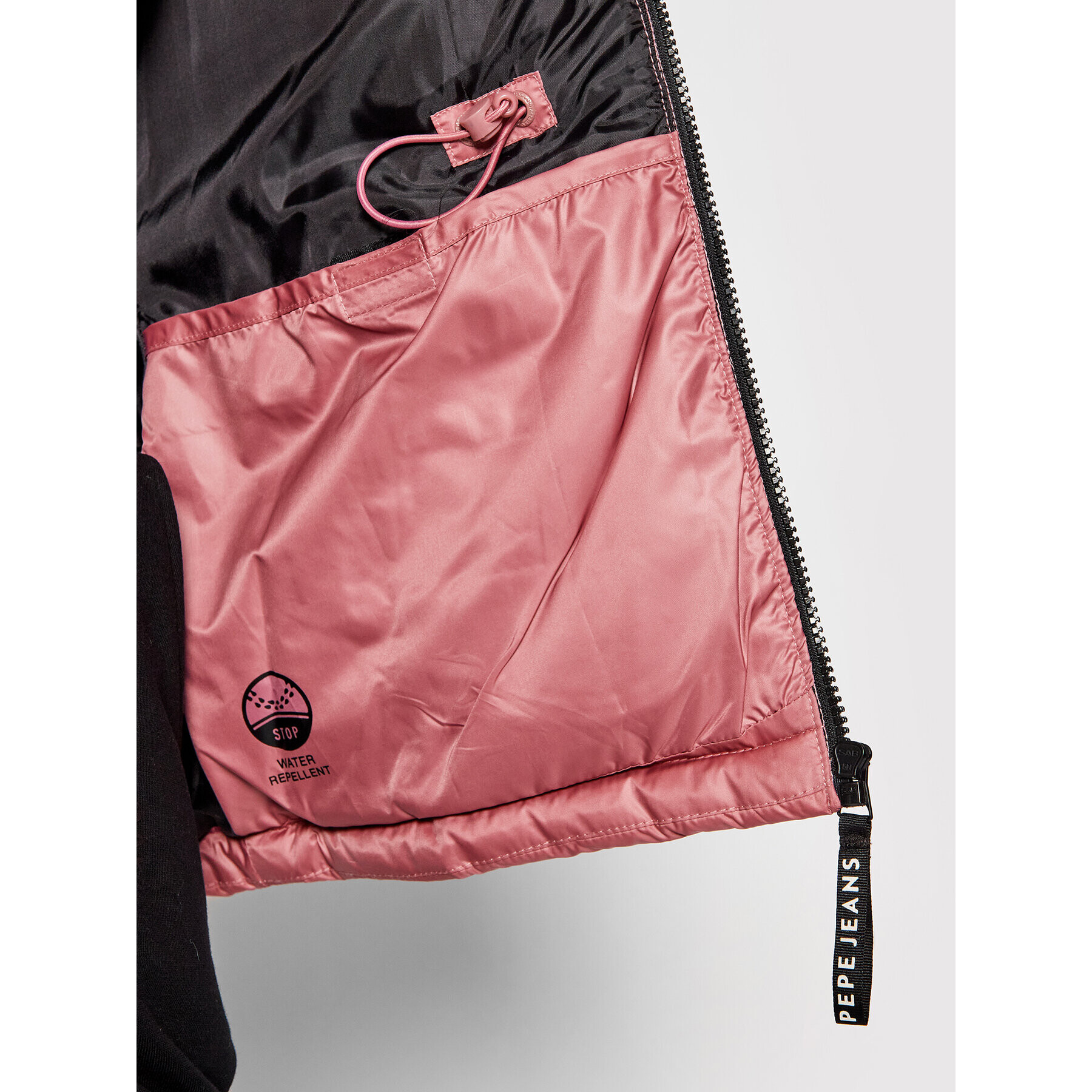 Pepe Jeans Пухено яке Camille PL401979 Розов Regular Fit - Pepit.bg