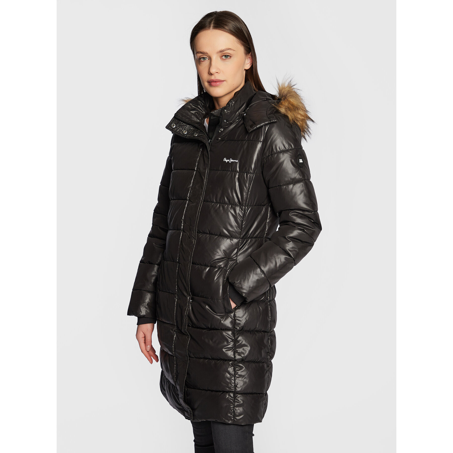 Pepe Jeans Пухено яке Anja PL402092 Черен Regular Fit - Pepit.bg