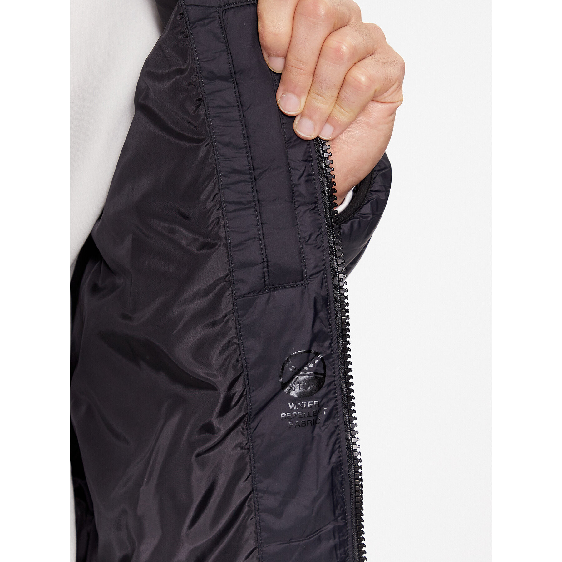 Pepe Jeans Пухено яке Balle PM402864 Черен Regular Fit - Pepit.bg