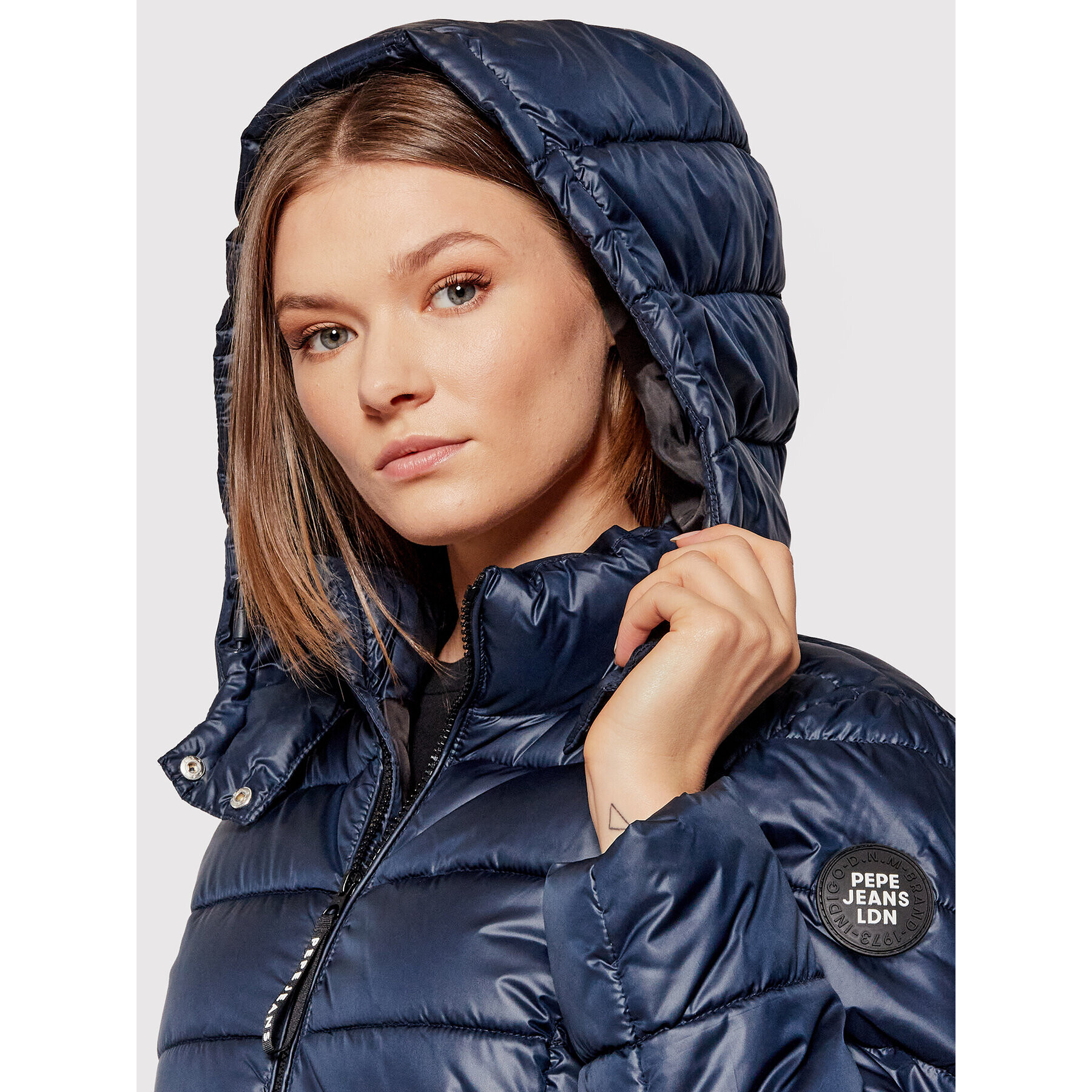 Pepe Jeans Пухено яке Eileen PL401981 Тъмносин Regular Fit - Pepit.bg