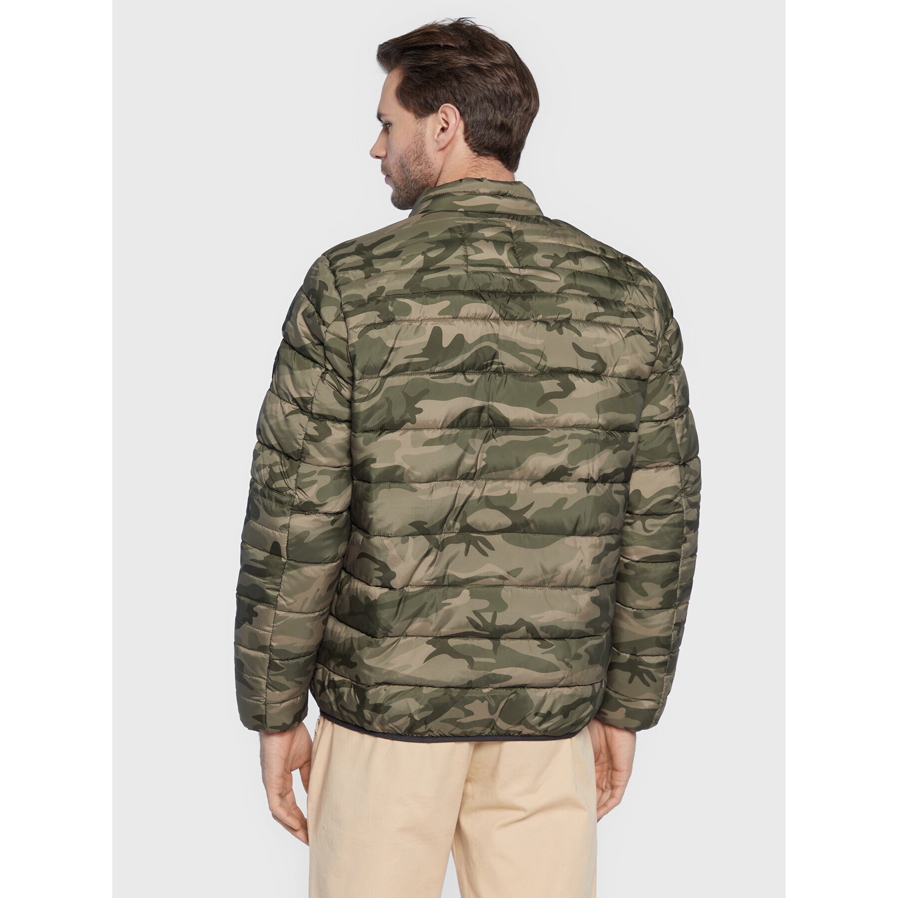 Pepe Jeans Пухено яке Jack Camo PM402588 Зелен Regular Fit - Pepit.bg