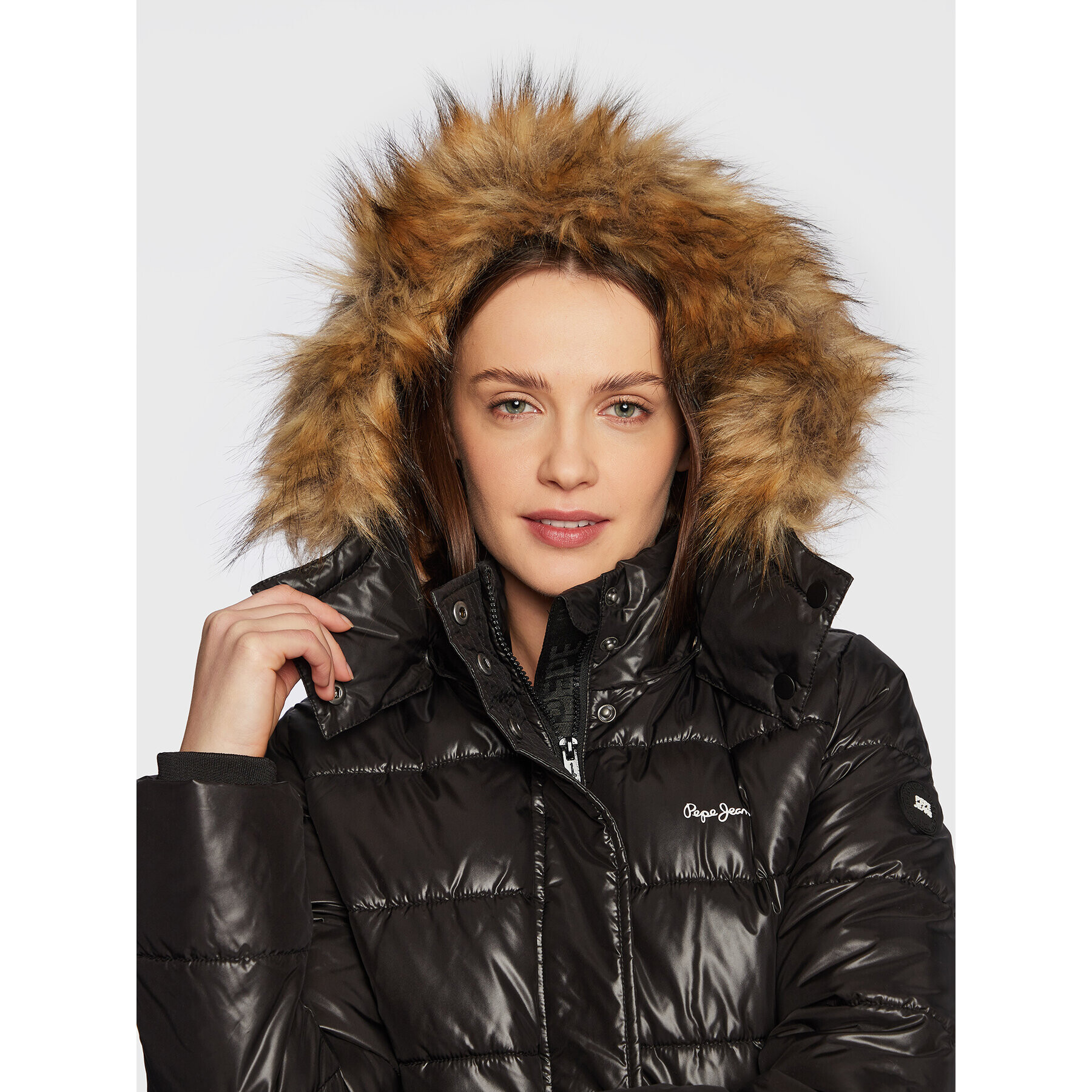 Pepe Jeans Пухено яке June PL402104 Черен Regular Fit - Pepit.bg