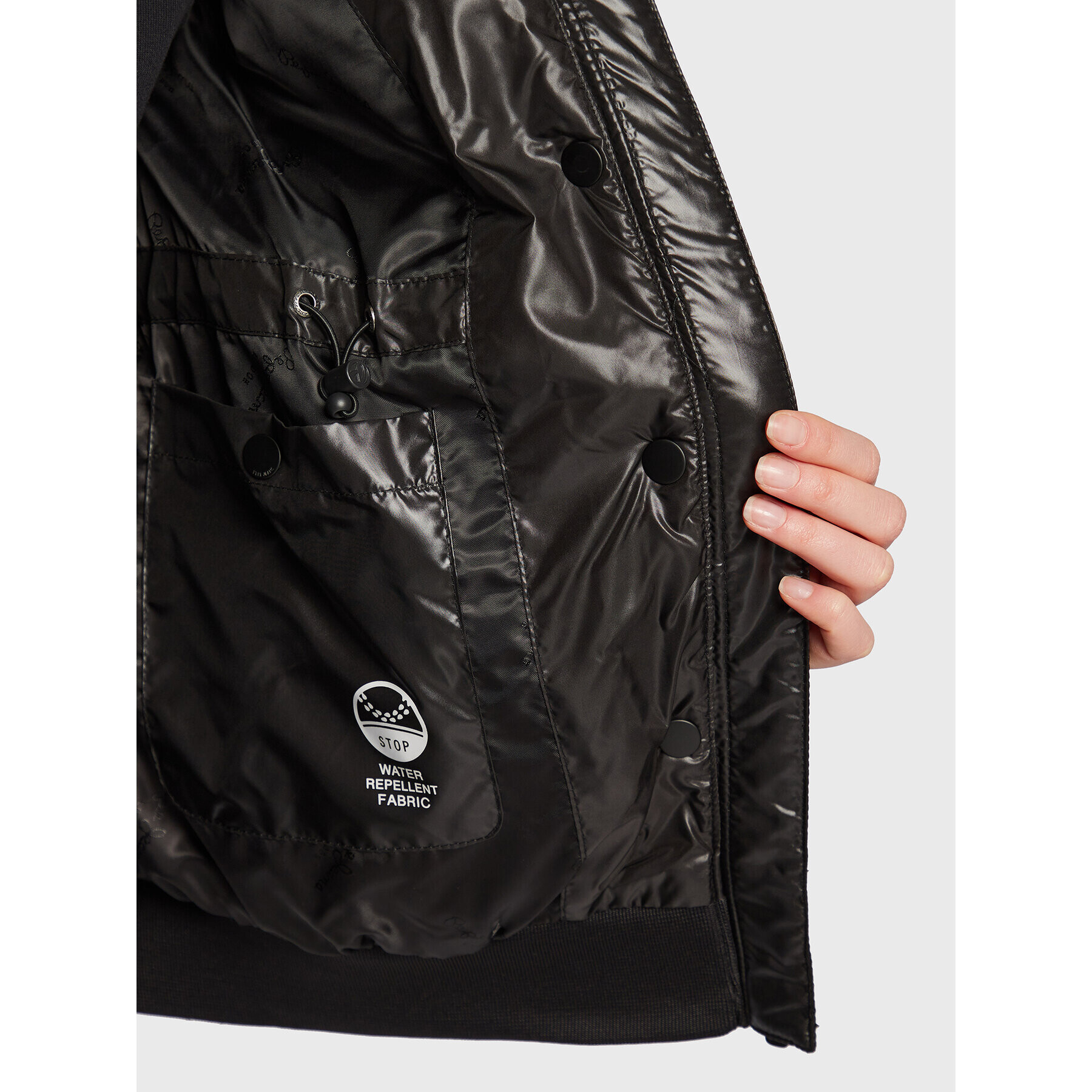 Pepe Jeans Пухено яке June PL402104 Черен Regular Fit - Pepit.bg