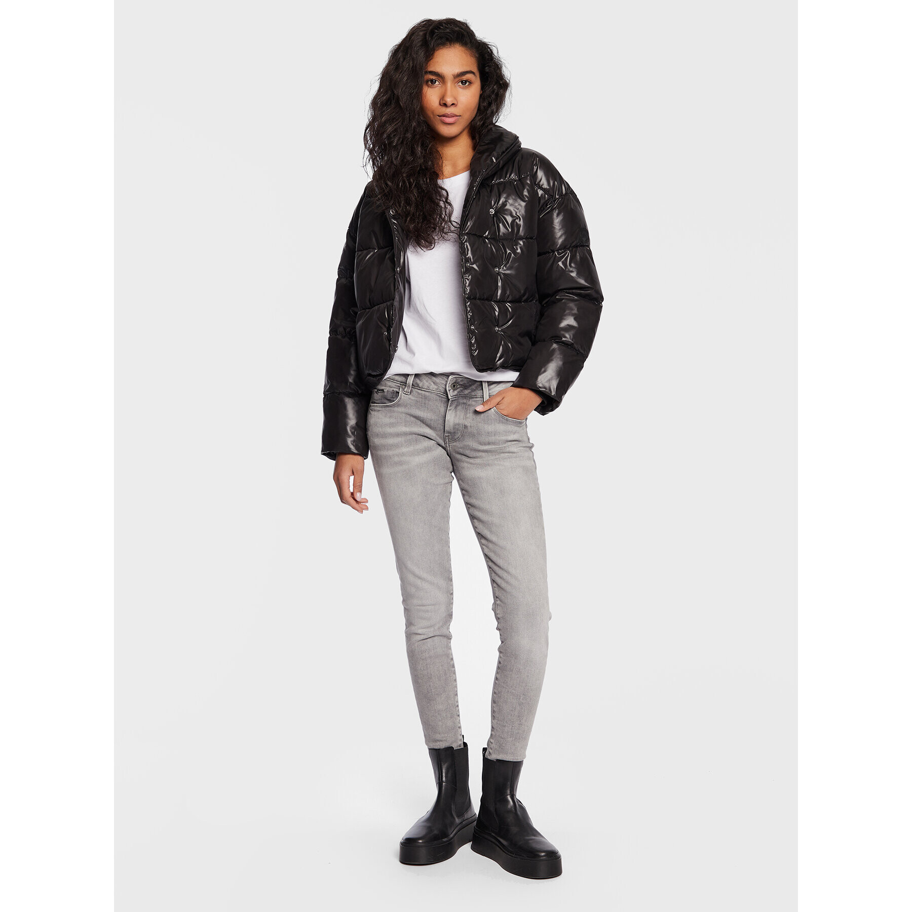 Pepe Jeans Пухено яке Rain PL402142 Черен Regular Fit - Pepit.bg