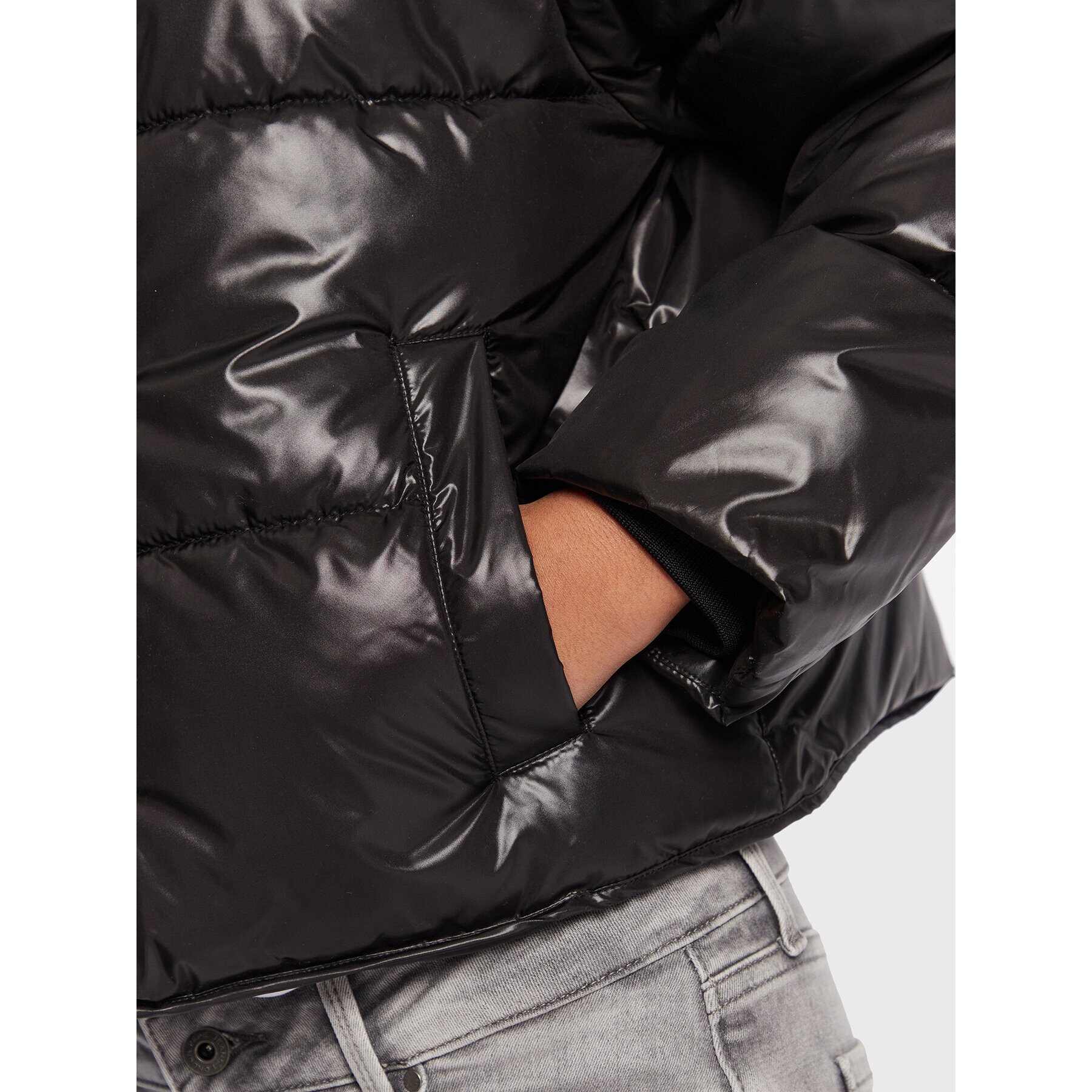 Pepe Jeans Пухено яке Rain PL402142 Черен Regular Fit - Pepit.bg
