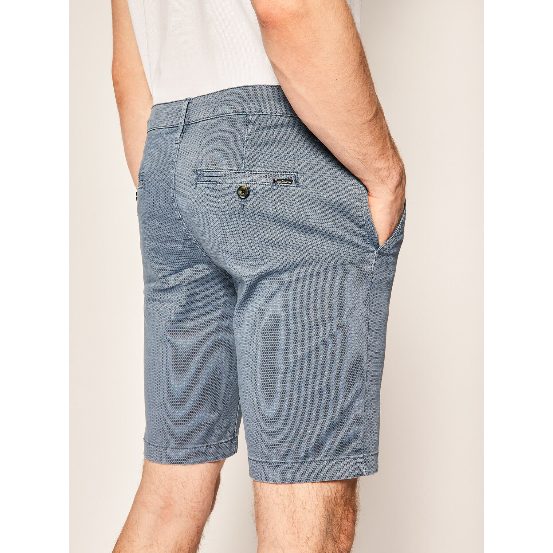 Pepe Jeans Шорти от плат Charly Minimal PM800773 Син Slim Fit - Pepit.bg