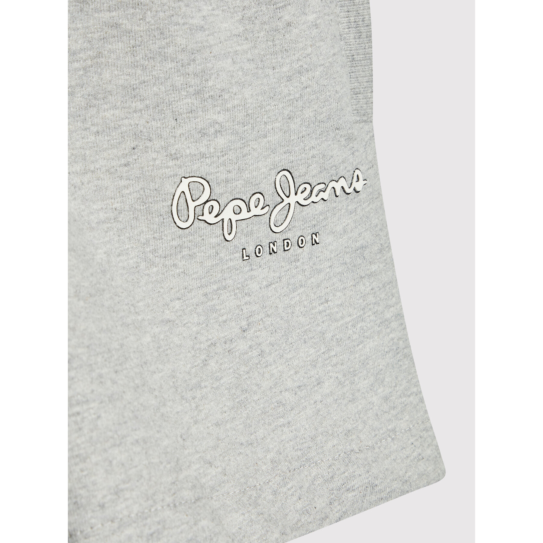 Pepe Jeans Шорти от плат Georgie PB800685 Сив Regular Fit - Pepit.bg