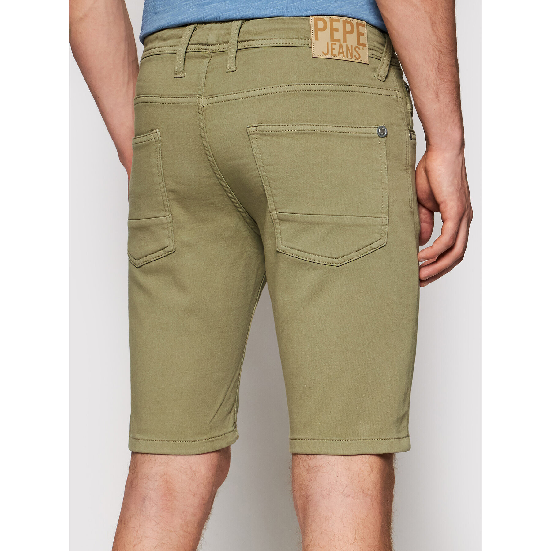 Pepe Jeans Шорти от плат Jagger PM800720 Зелен Regular Fit - Pepit.bg