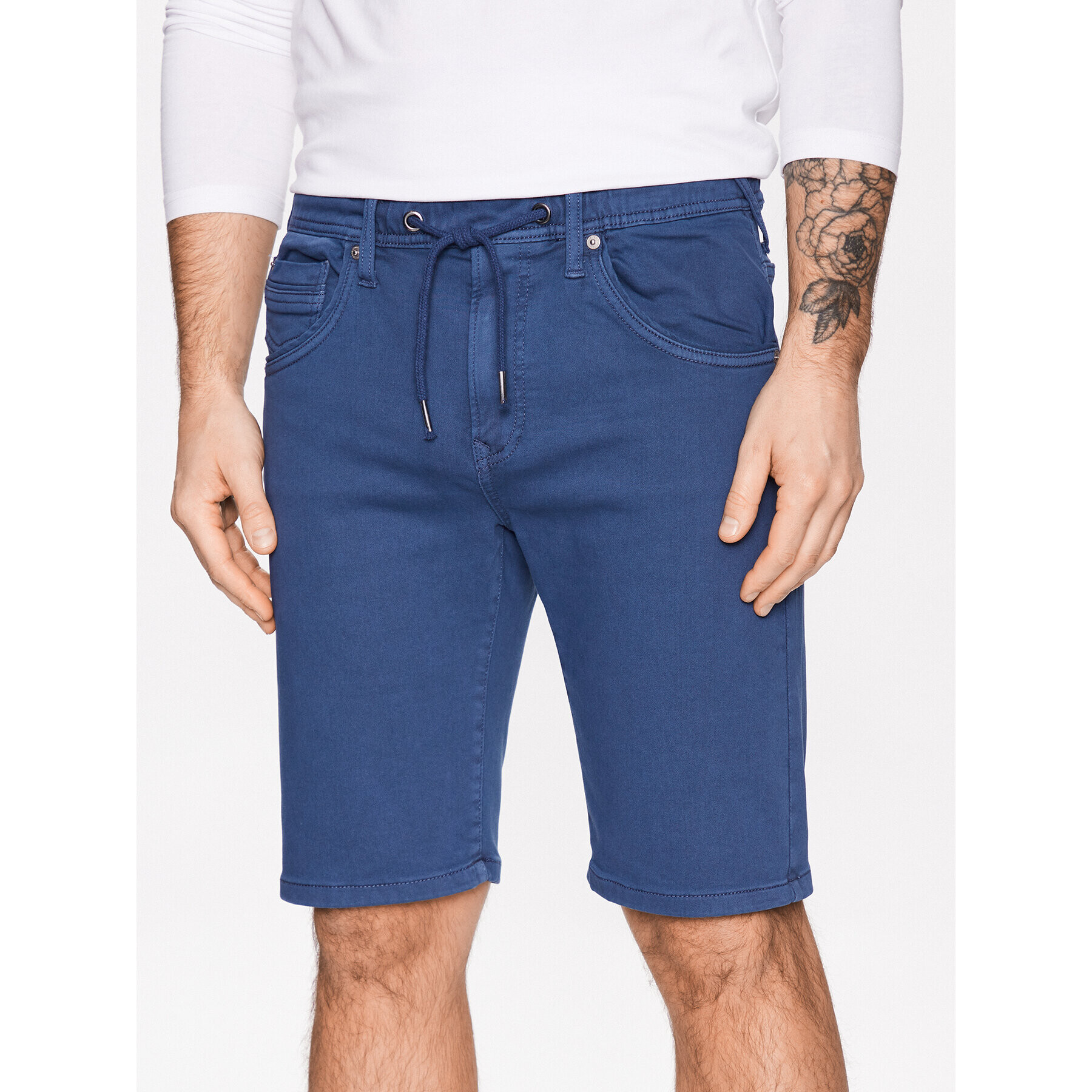 Pepe Jeans Шорти от плат Jagger Short PM800920 Син Slim Fit - Pepit.bg