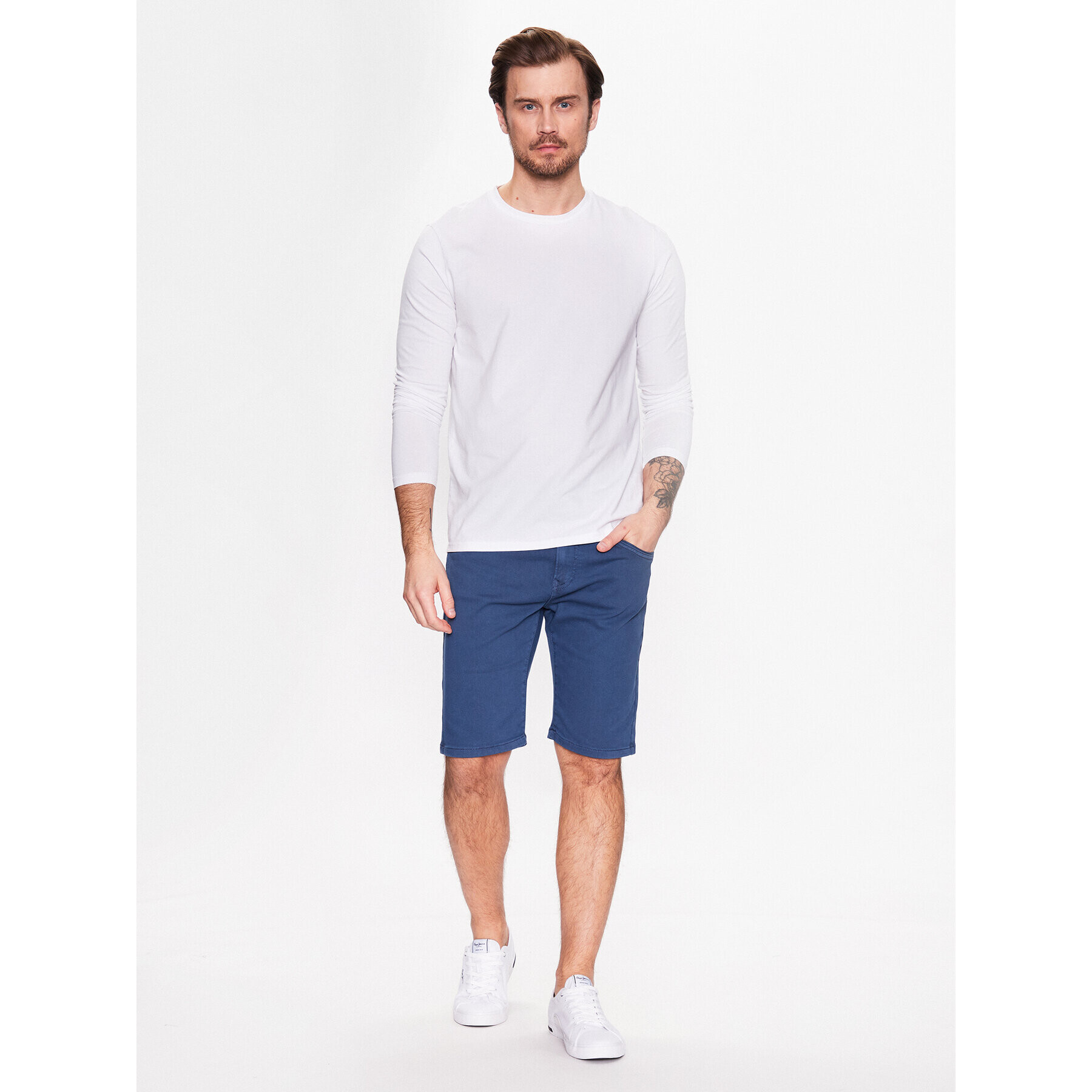 Pepe Jeans Шорти от плат Jagger Short PM800920 Син Slim Fit - Pepit.bg