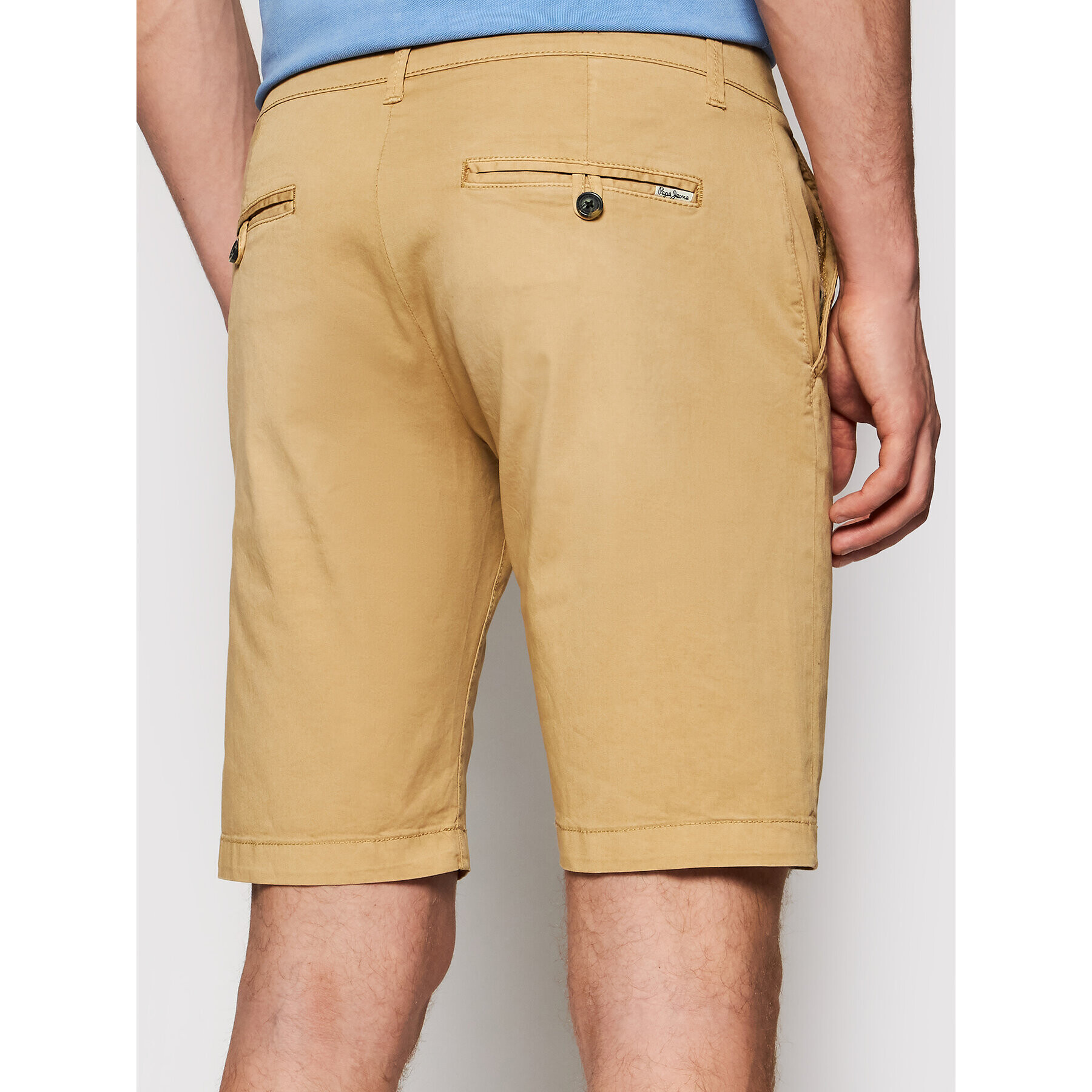 Pepe Jeans Шорти от плат Mc Queen PM800227 Кафяв Regular Fit - Pepit.bg