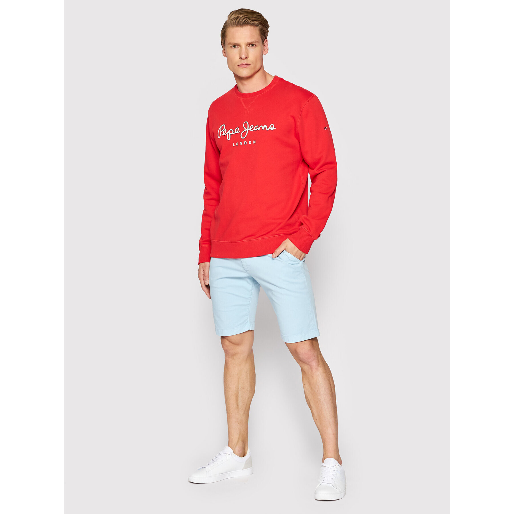 Pepe Jeans Шорти от плат Mcqueen PM800938 Син Regular Fit - Pepit.bg
