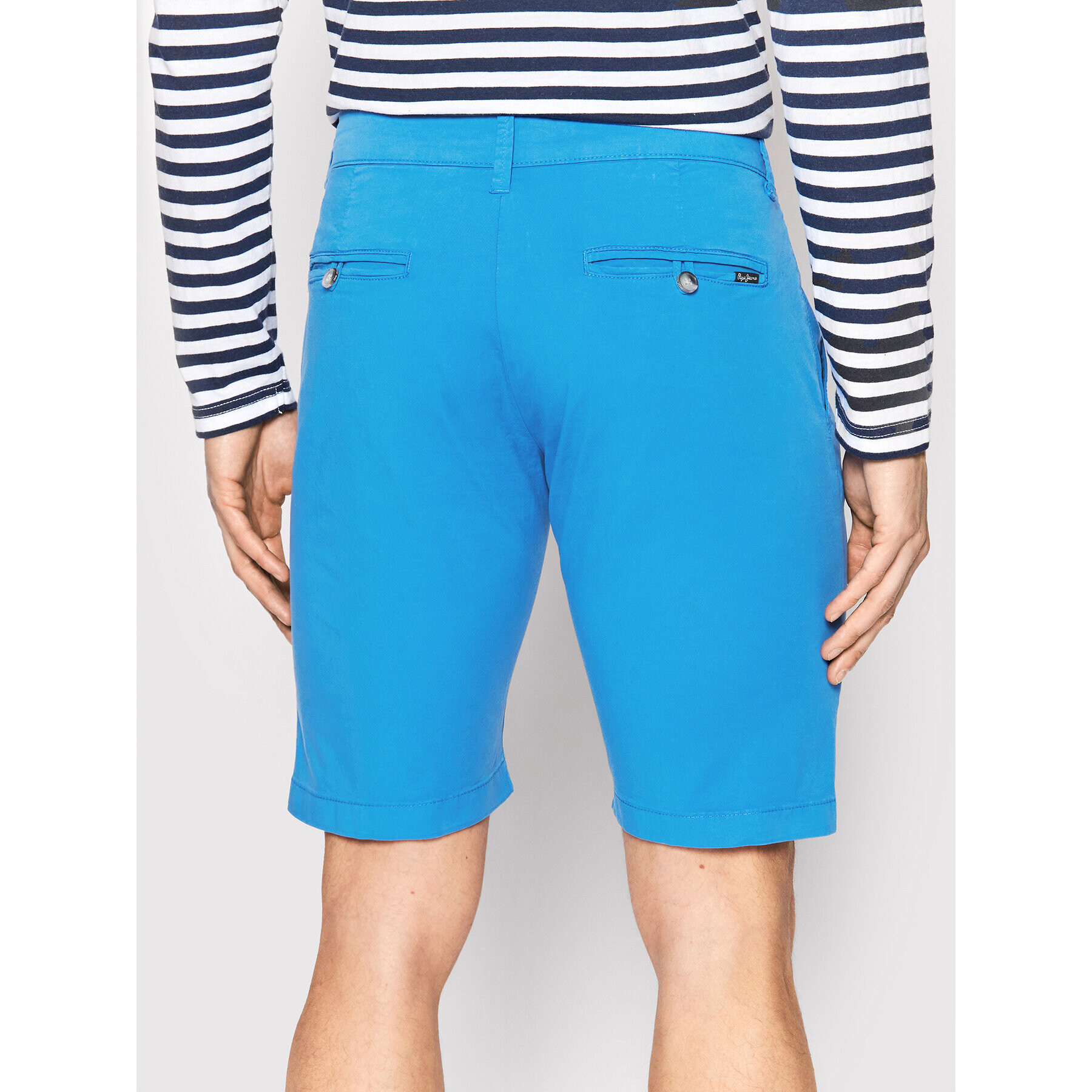 Pepe Jeans Шорти от плат Queen PM800938 Син Regular Fit - Pepit.bg