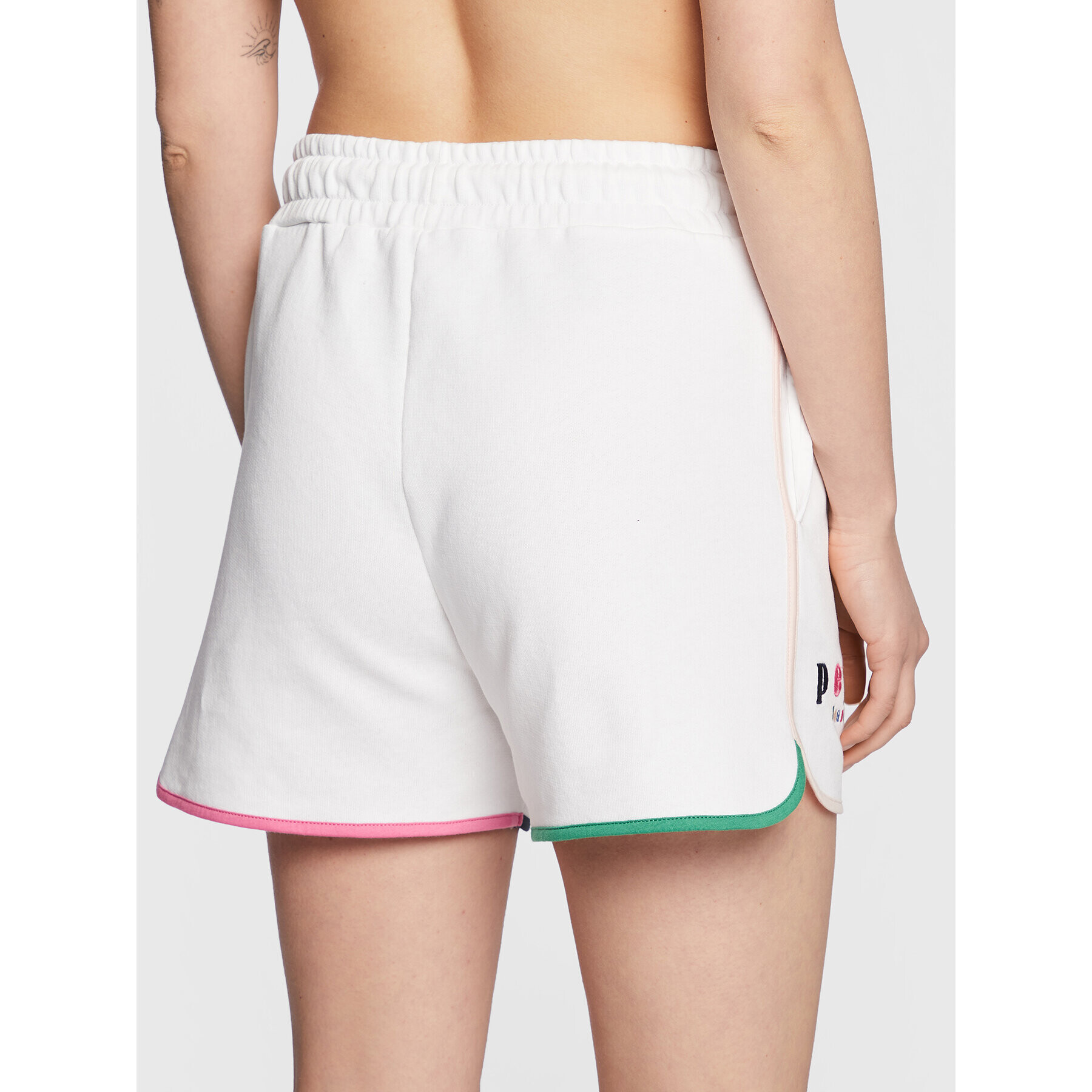 Pepe Jeans Спортни шорти Peg PL801011 Бял Regular Fit - Pepit.bg