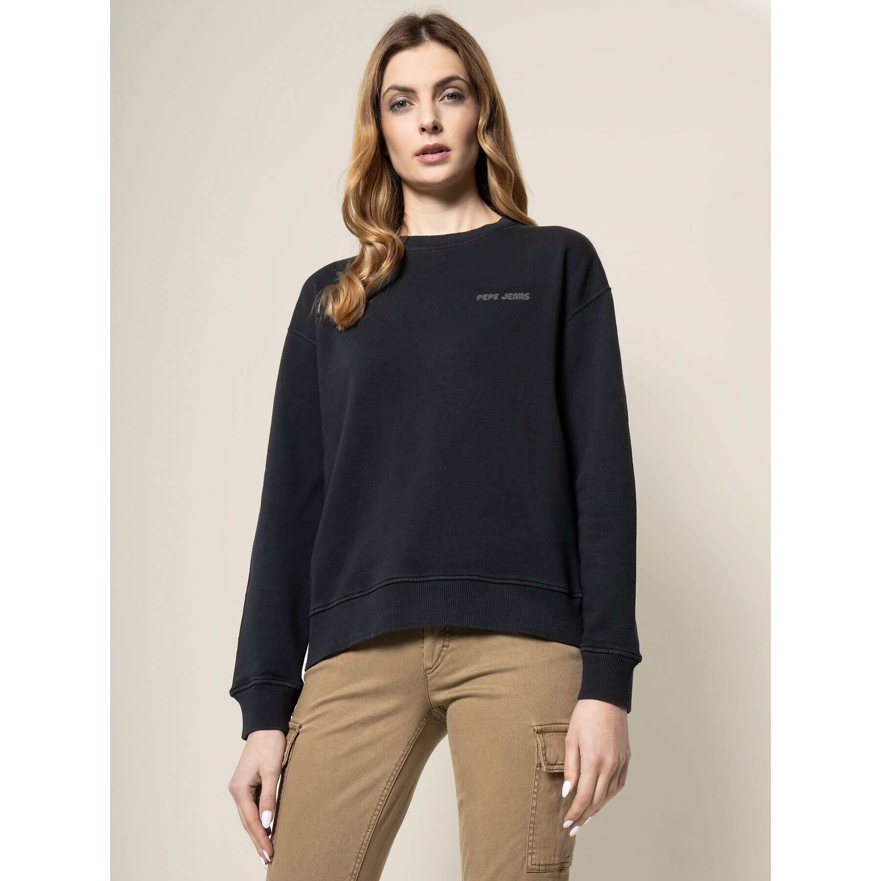 Pepe Jeans Суитшърт Beatriz PL580909 Черен Regular Fit - Pepit.bg